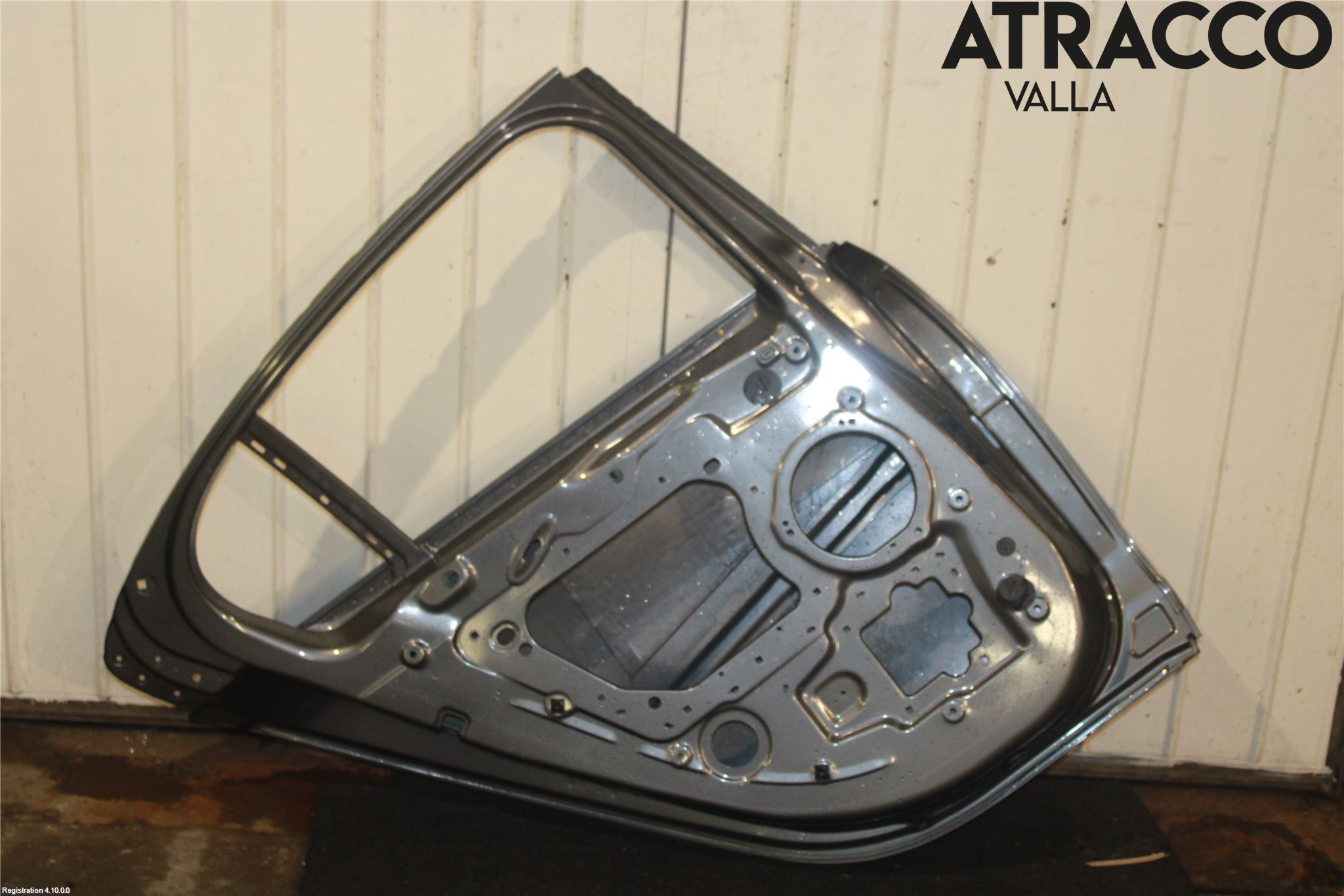 Jaguar XE (X760) 15-24 Dörr Bak Vänster