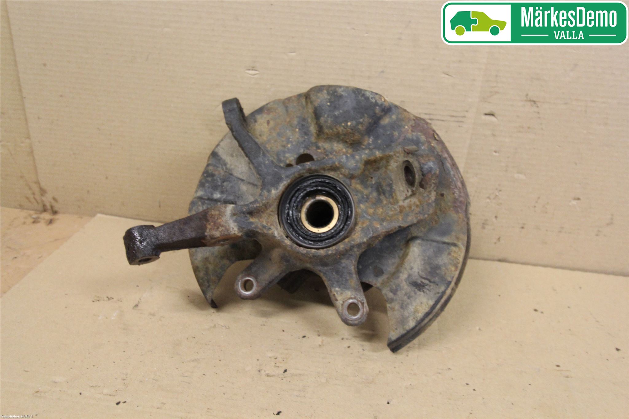 Suzuki VITARA 88-98 Styrspindel Lagerhus Vä