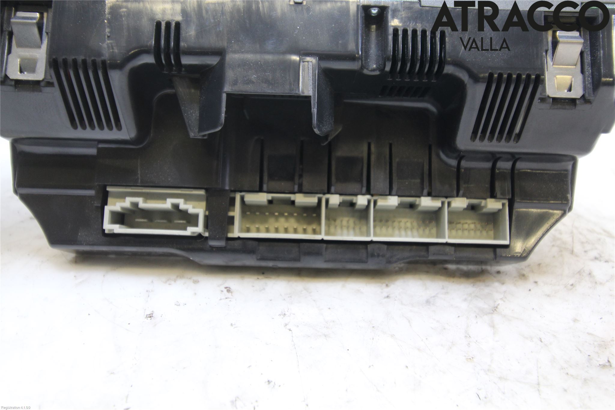 Audi A6/S6     05-11 Ac Styrenhet Ac Manöveren