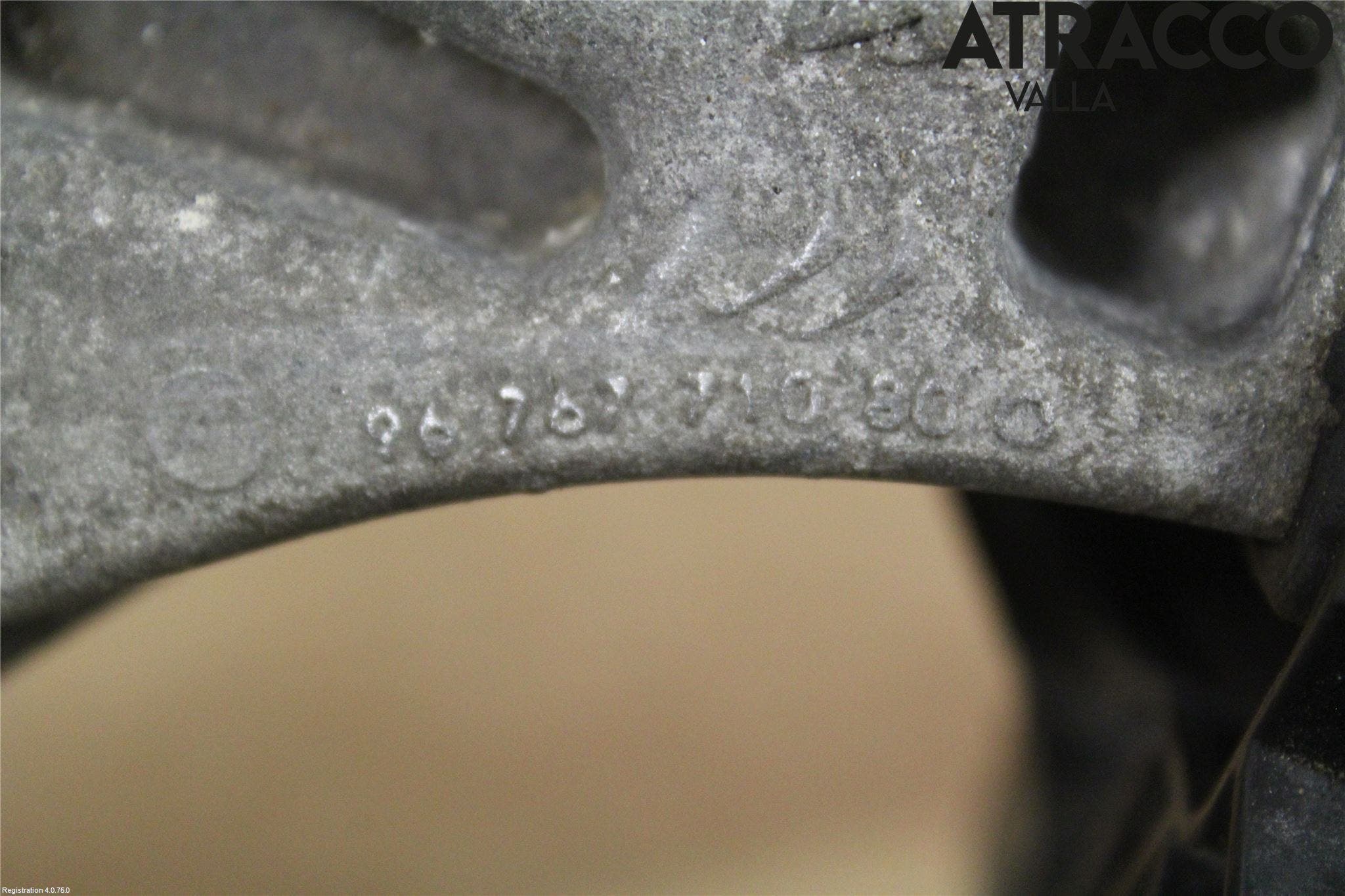 Peugeot 2008 13-20 Motorfäste