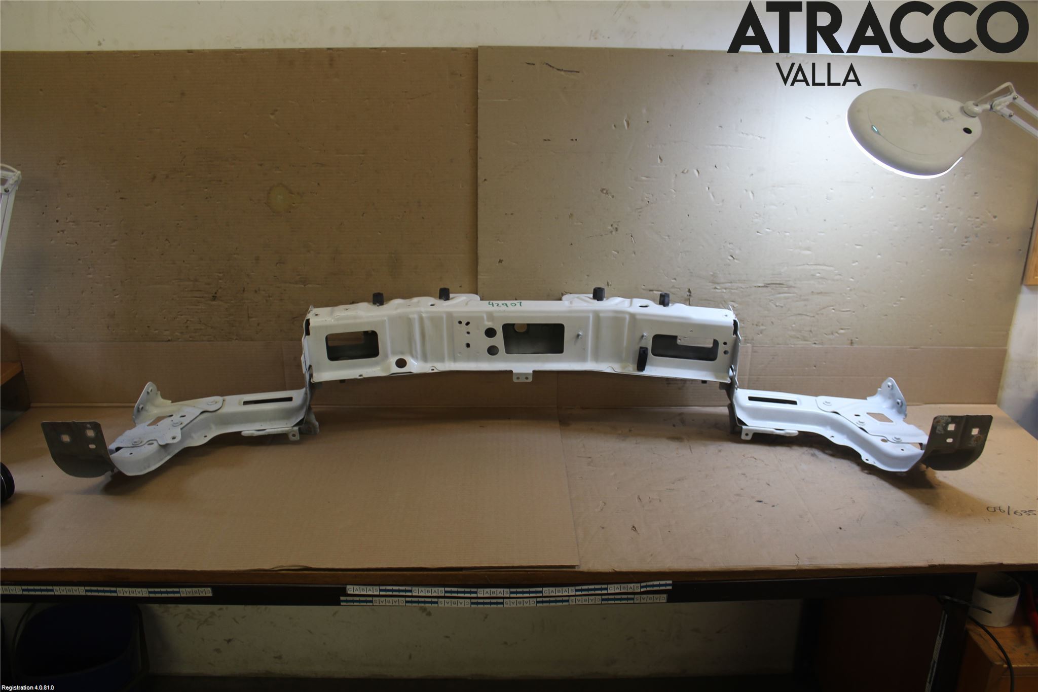 Opel COMBO D 12-18 Front Huvlåsplåt-Balk