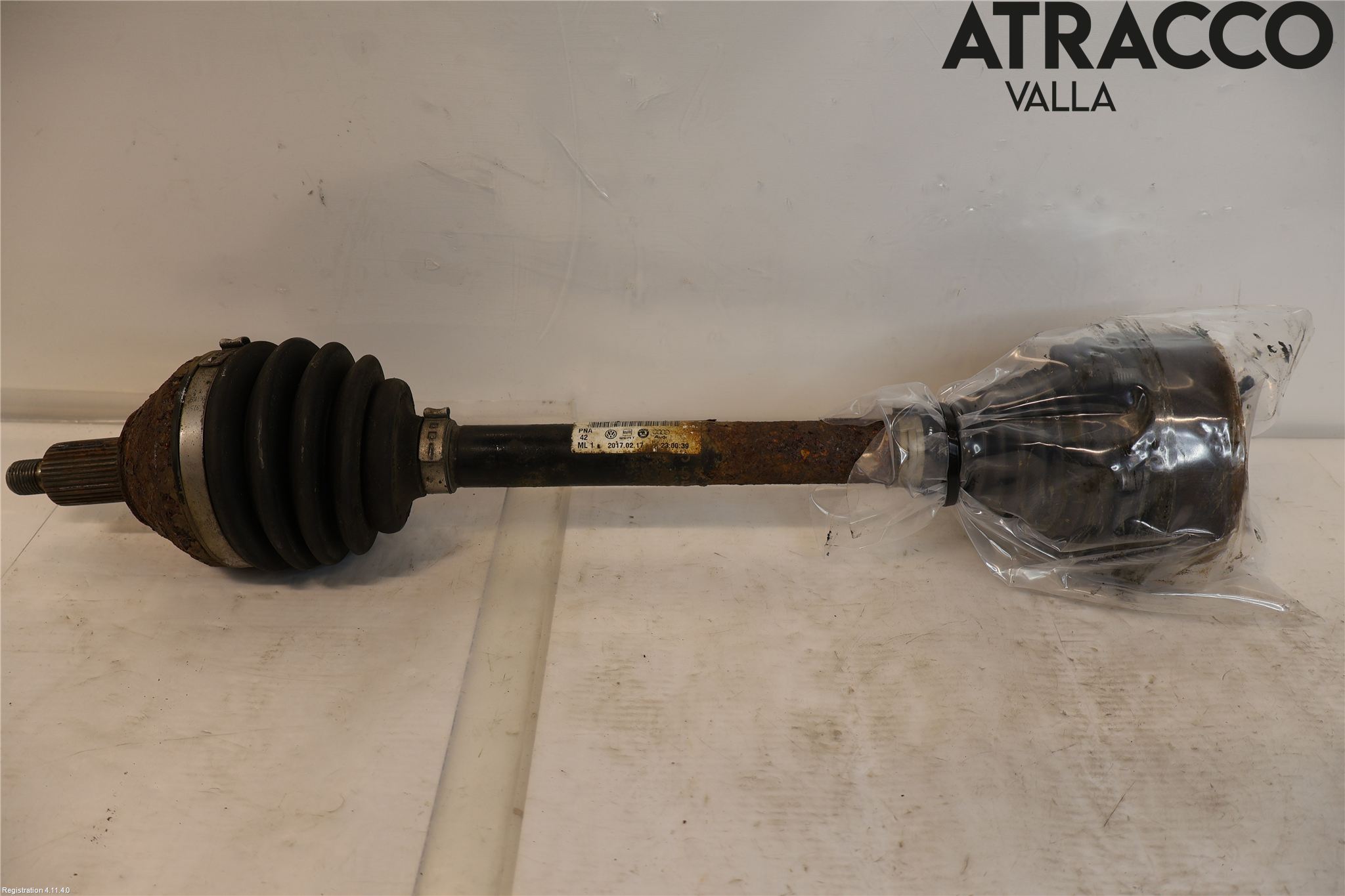Volkswagen VW POLO 10-17 Drivaxel Fram Vänster