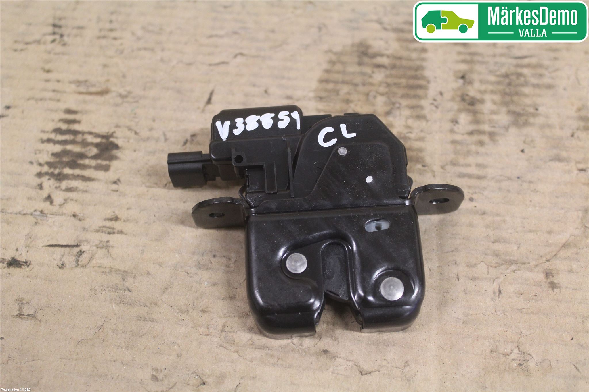 Renault CAPTUR 13-19 Låskista Baklucka