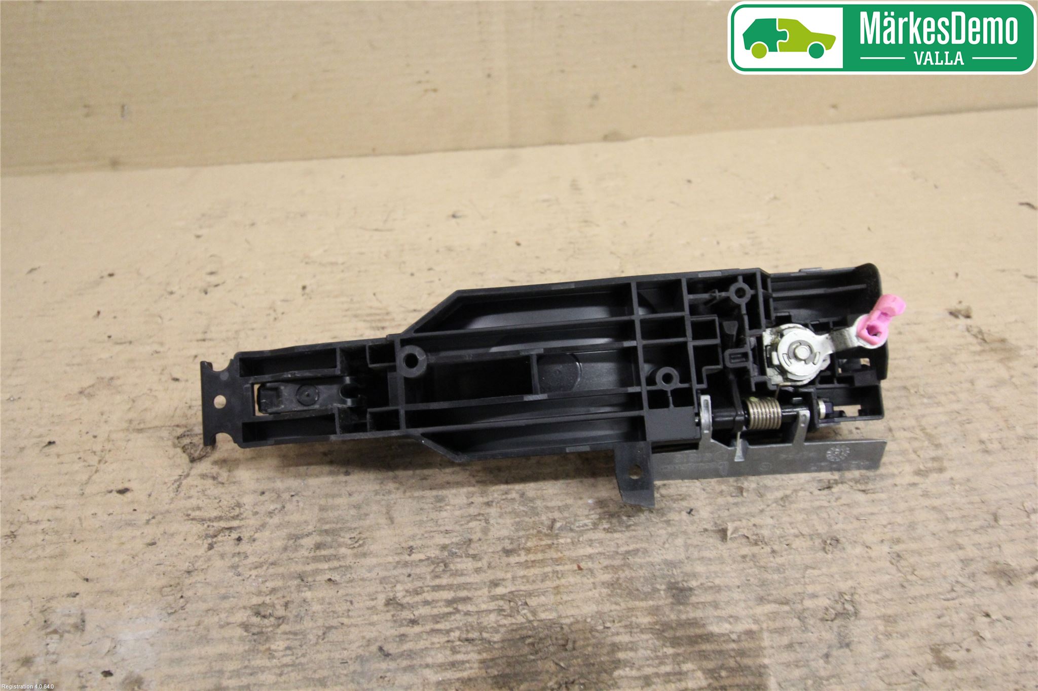 Nissan PULSAR Dörrhandtag Yttre Vä