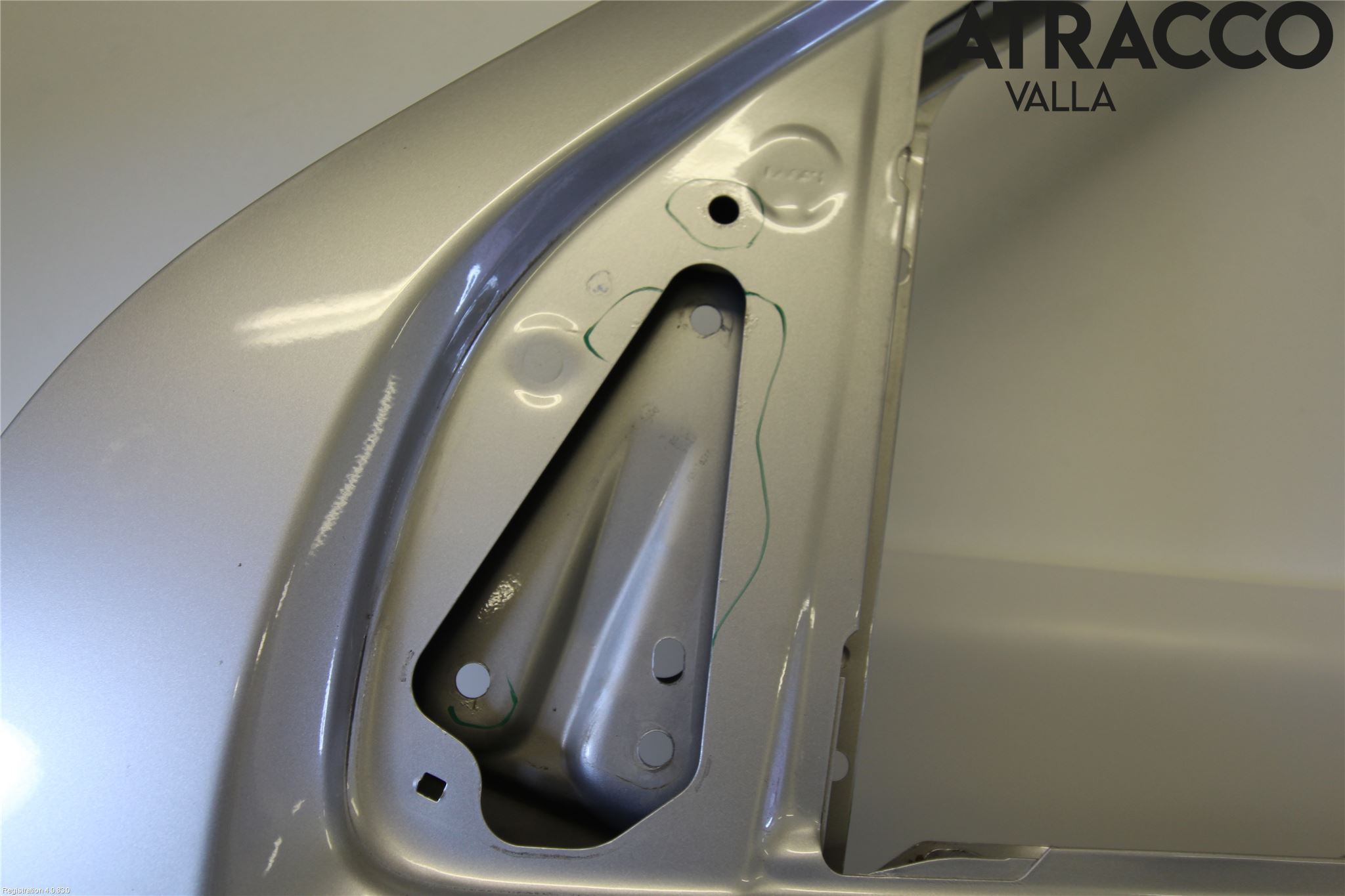 Nissan NAVARA 05-16 Dörr Fram Vänster