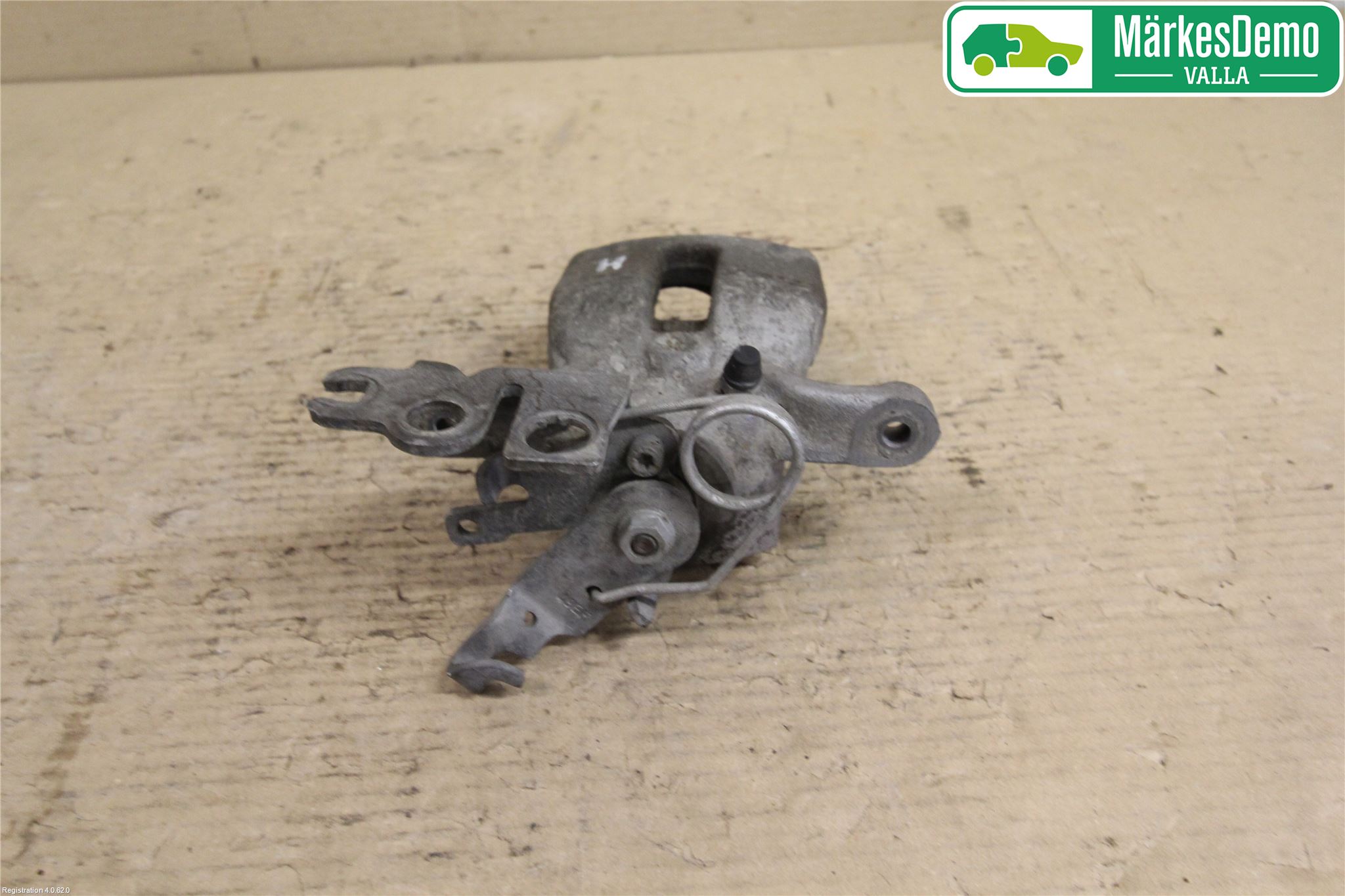 Volkswagen VW CADDY 16-20 Bromsok Bak Höger