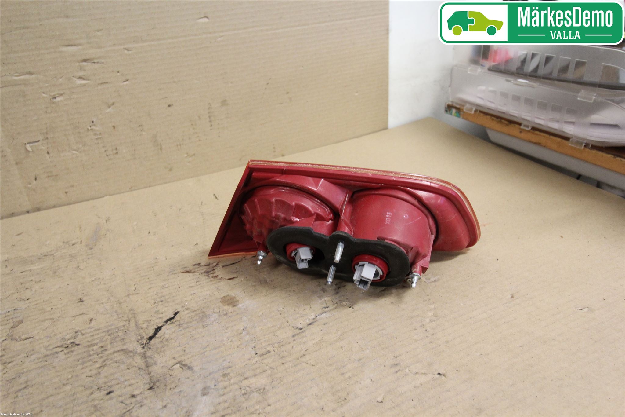 Mitsubishi LANCER 07-14 Bakljus Lucka Vä