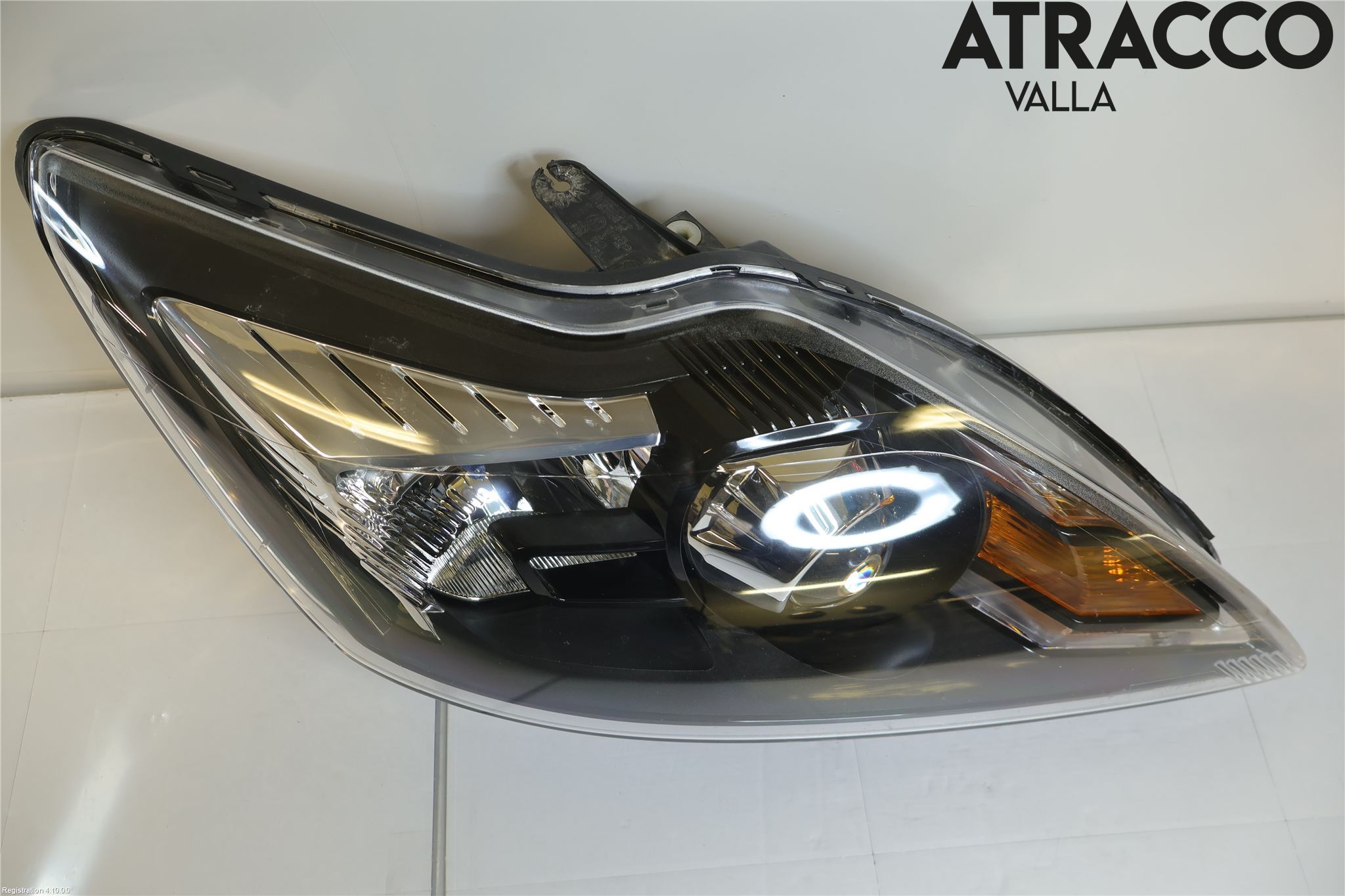 Ford FOCUS 08-11 Strålkastare Höger