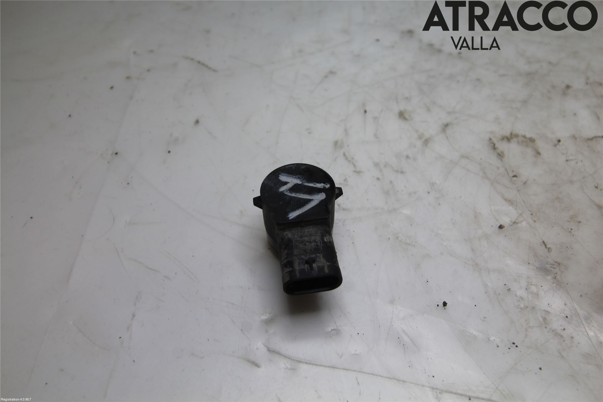 Skoda SUPERB 16-24 Parkeringshjälp Backsensor