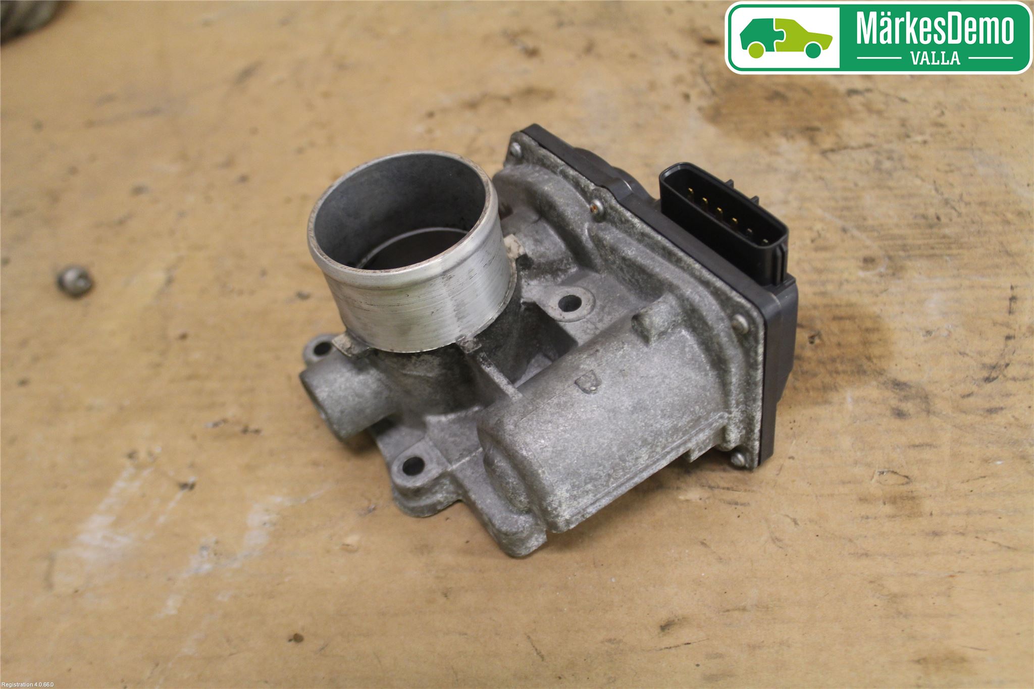 Toyota AURIS 10-12 Injspjällhus