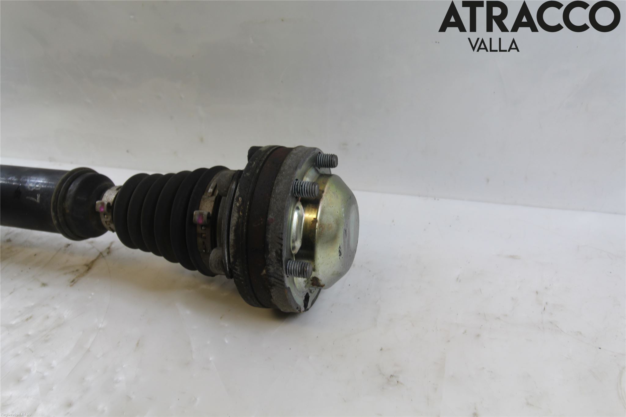 Volkswagen VW GOLF VI 09-13 Drivaxel Fram Höger