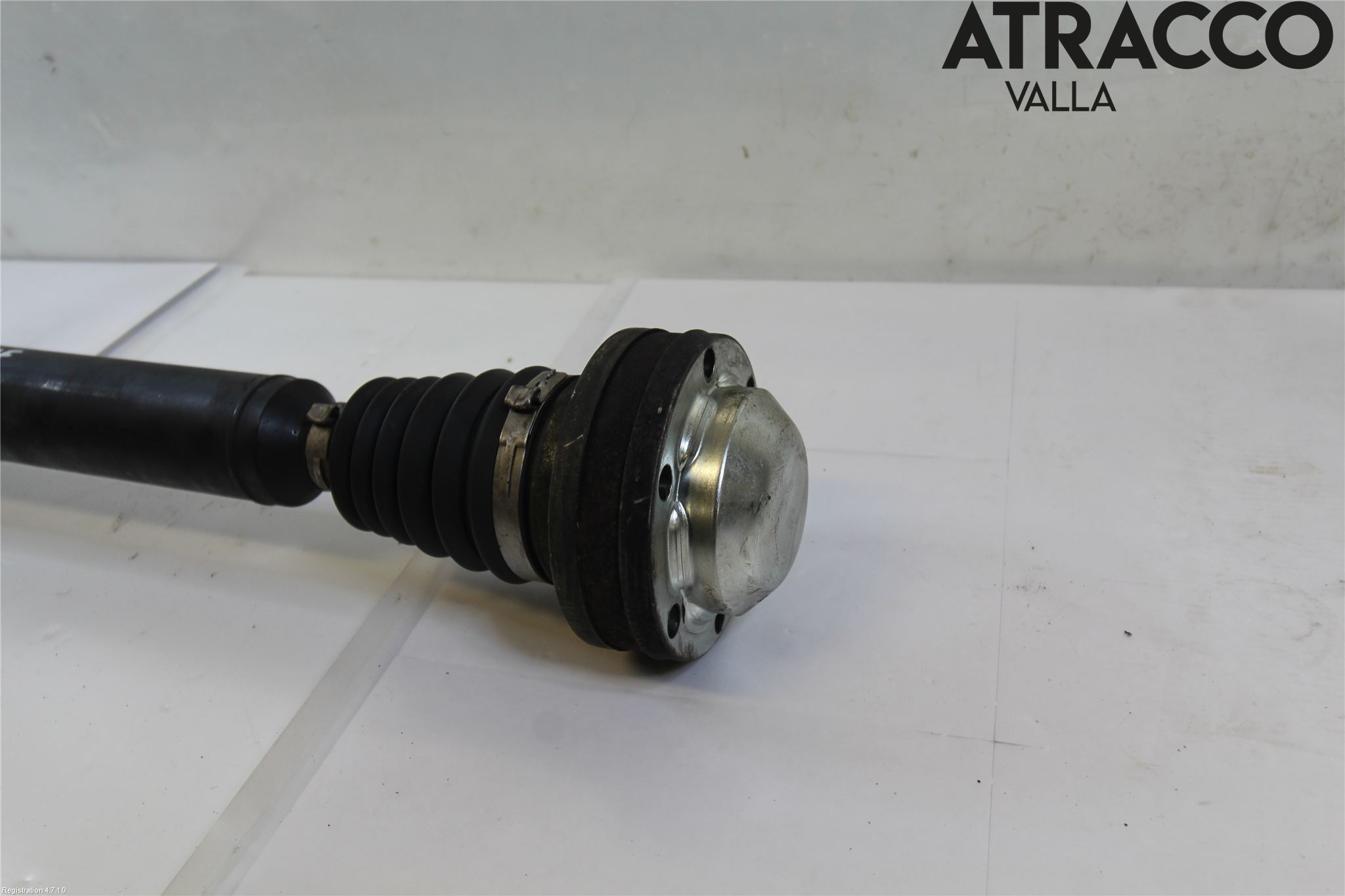 Volkswagen VW PASSAT 05-11 Drivaxel Fram Höger