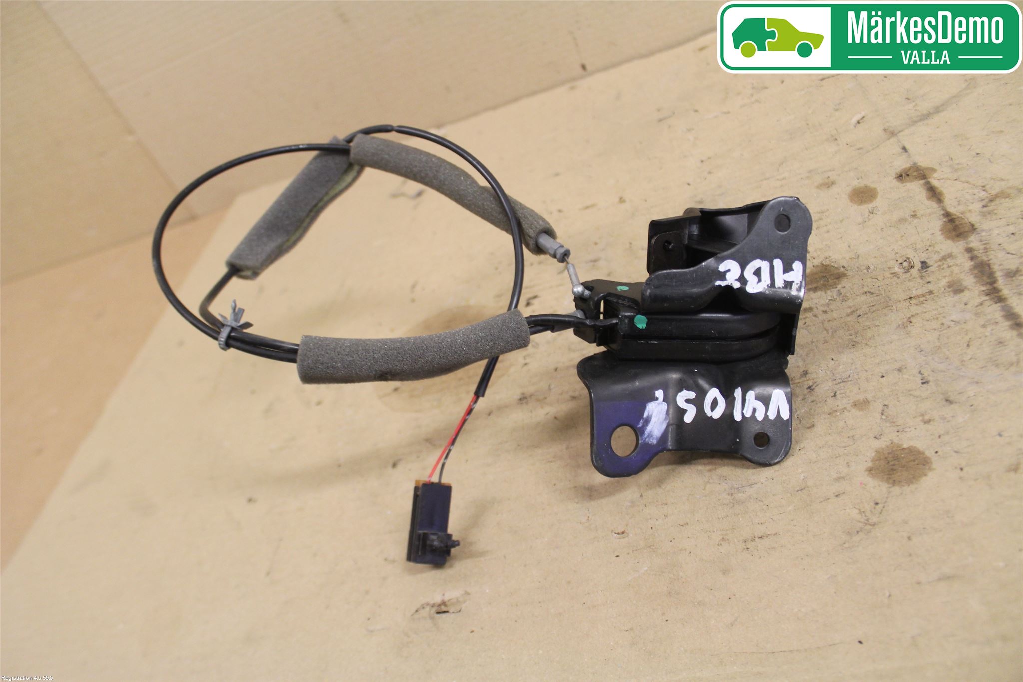 Nissan NAVARA 05-16 Låskista-Dörrlås