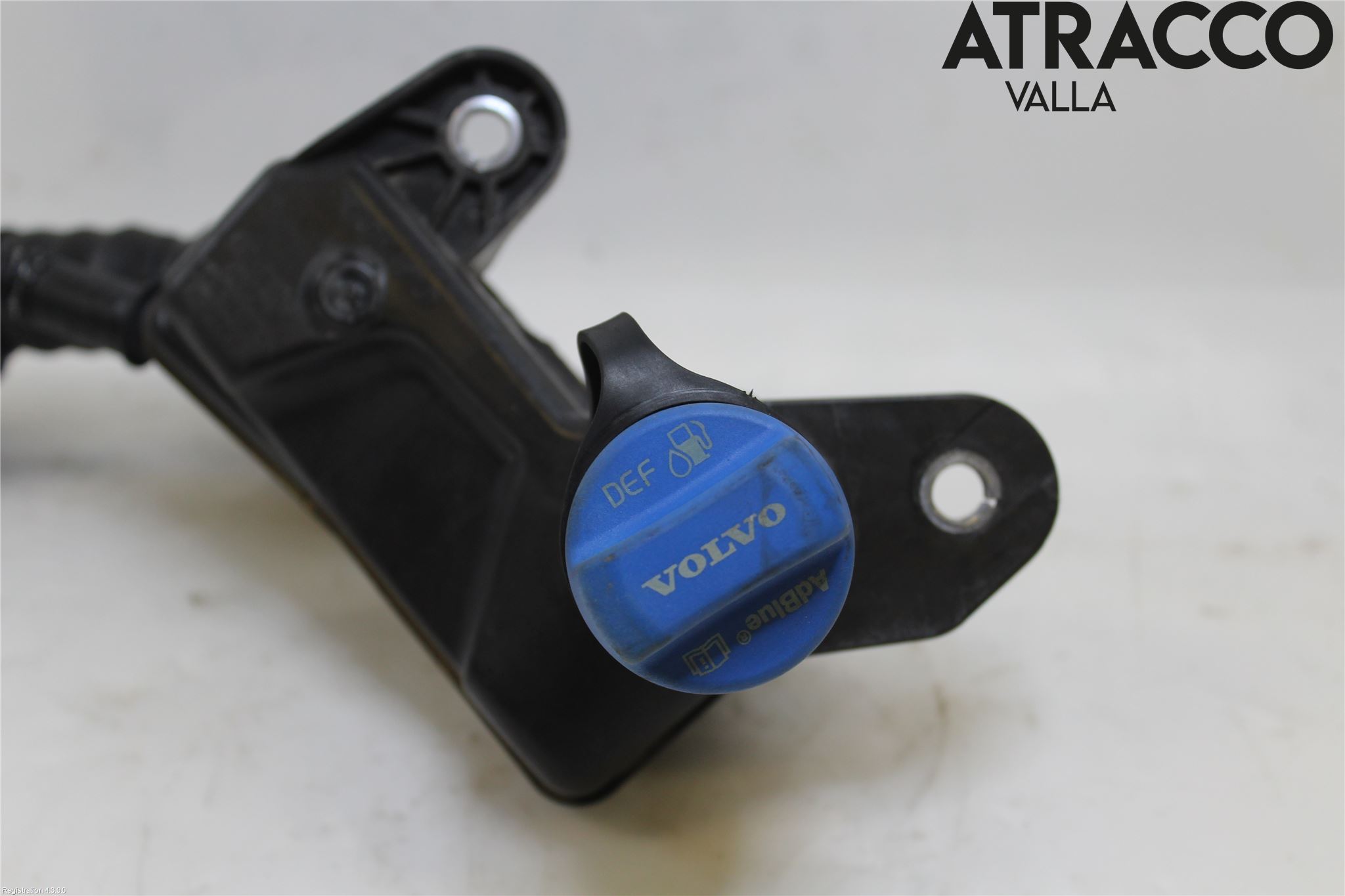Volvo V60 19- Adblue Tank