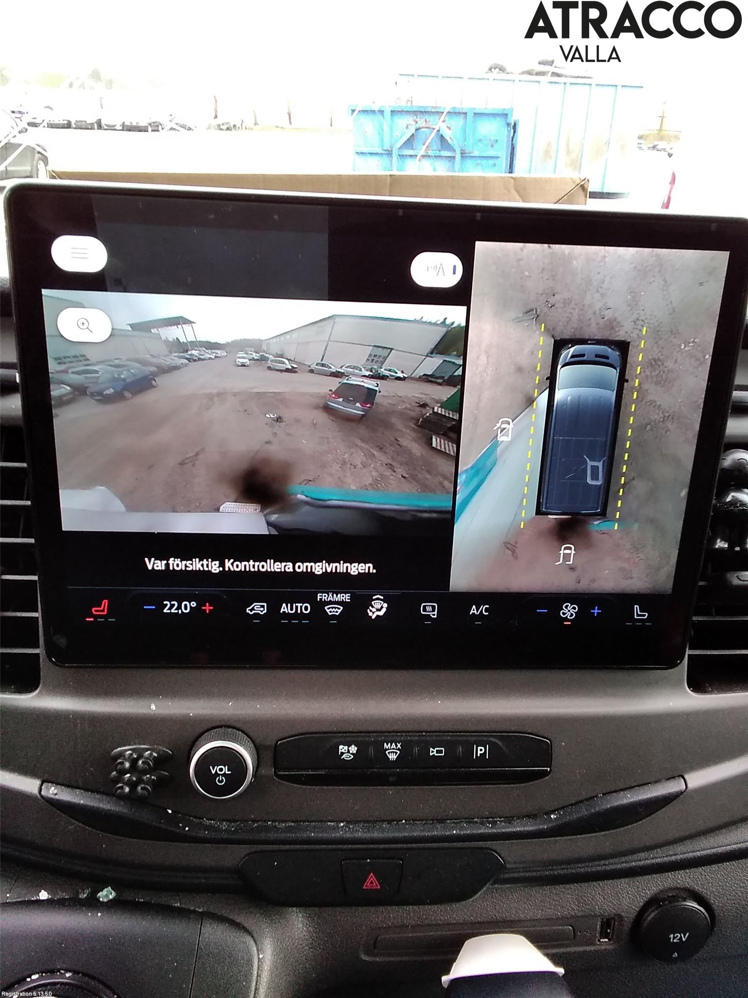 Ford E-TRANSIT SKÅP/BUSS 22- Multifunktionsdisplay
