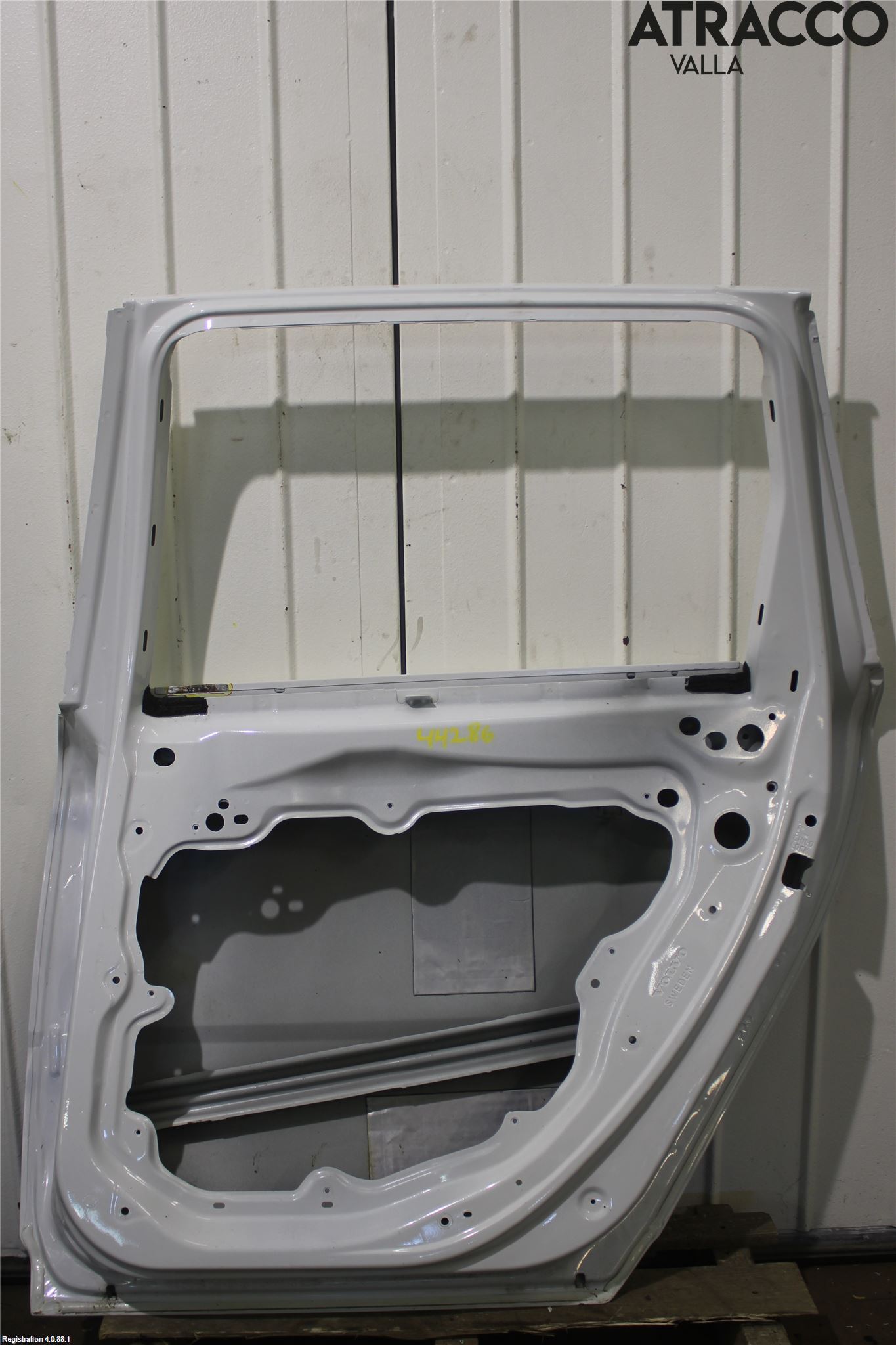 Volvo V70 08-13 Dörr Bak Höger