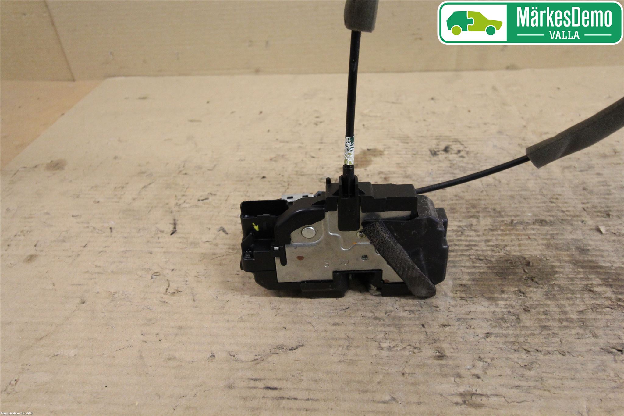 Nissan PULSAR Låskista-Dörrlås