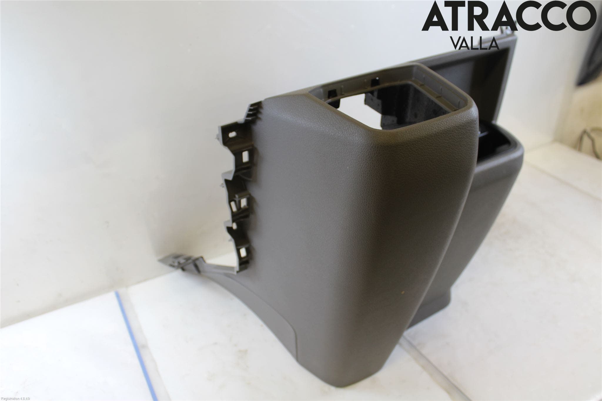 Volkswagen VW TRANSP/CARAVELLE (T6) 16-22 Instrumentbräda Sparkskydd