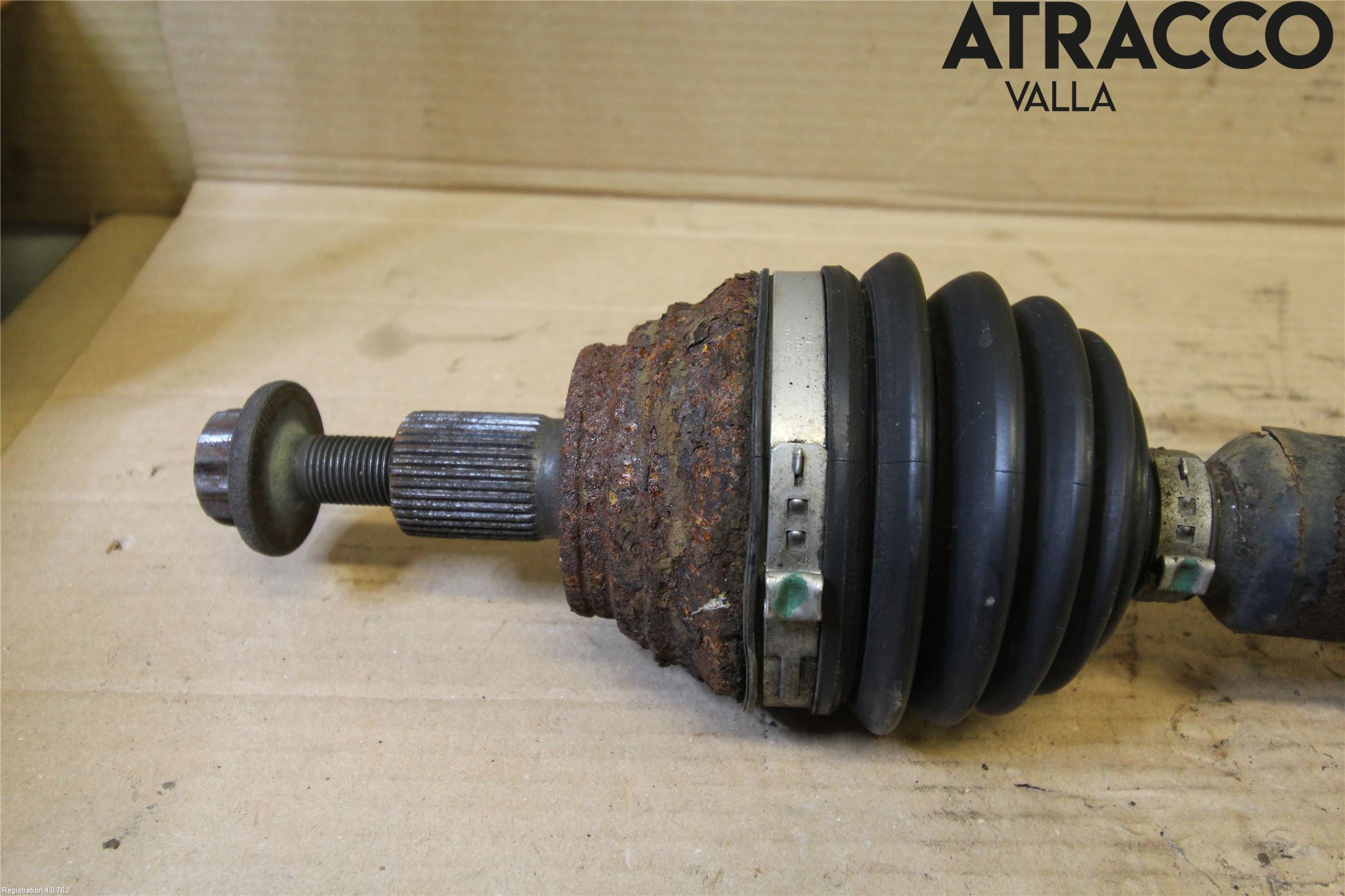 Volkswagen VW GOLF VI 09-13 Drivaxel Fram Höger