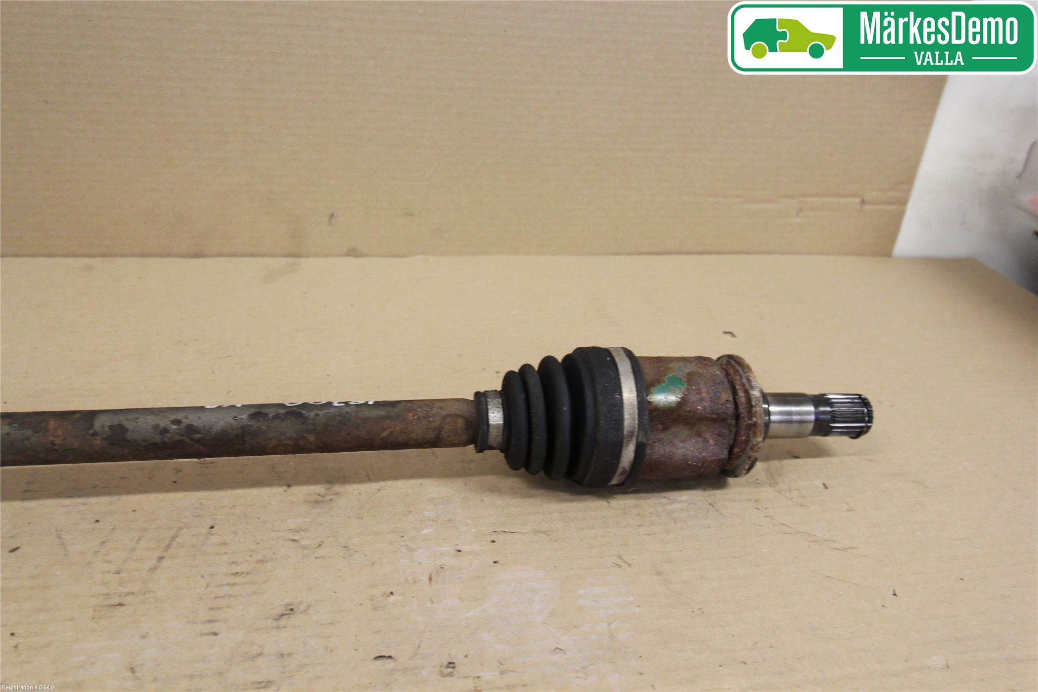 Mitsubishi OUTLANDER 07-12 Drivaxel Fram Vänster