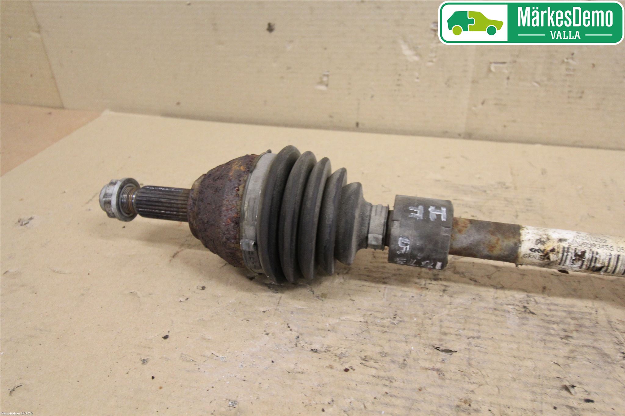 Mini COUNTRYMAN R60 11-16 Drivaxel Fram Höger