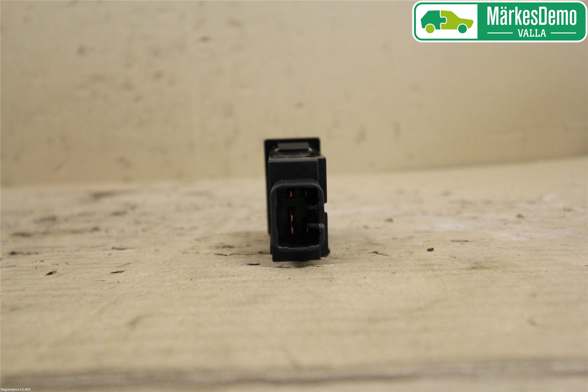 Toyota AVENSIS 07-08 Strömställare Elruta