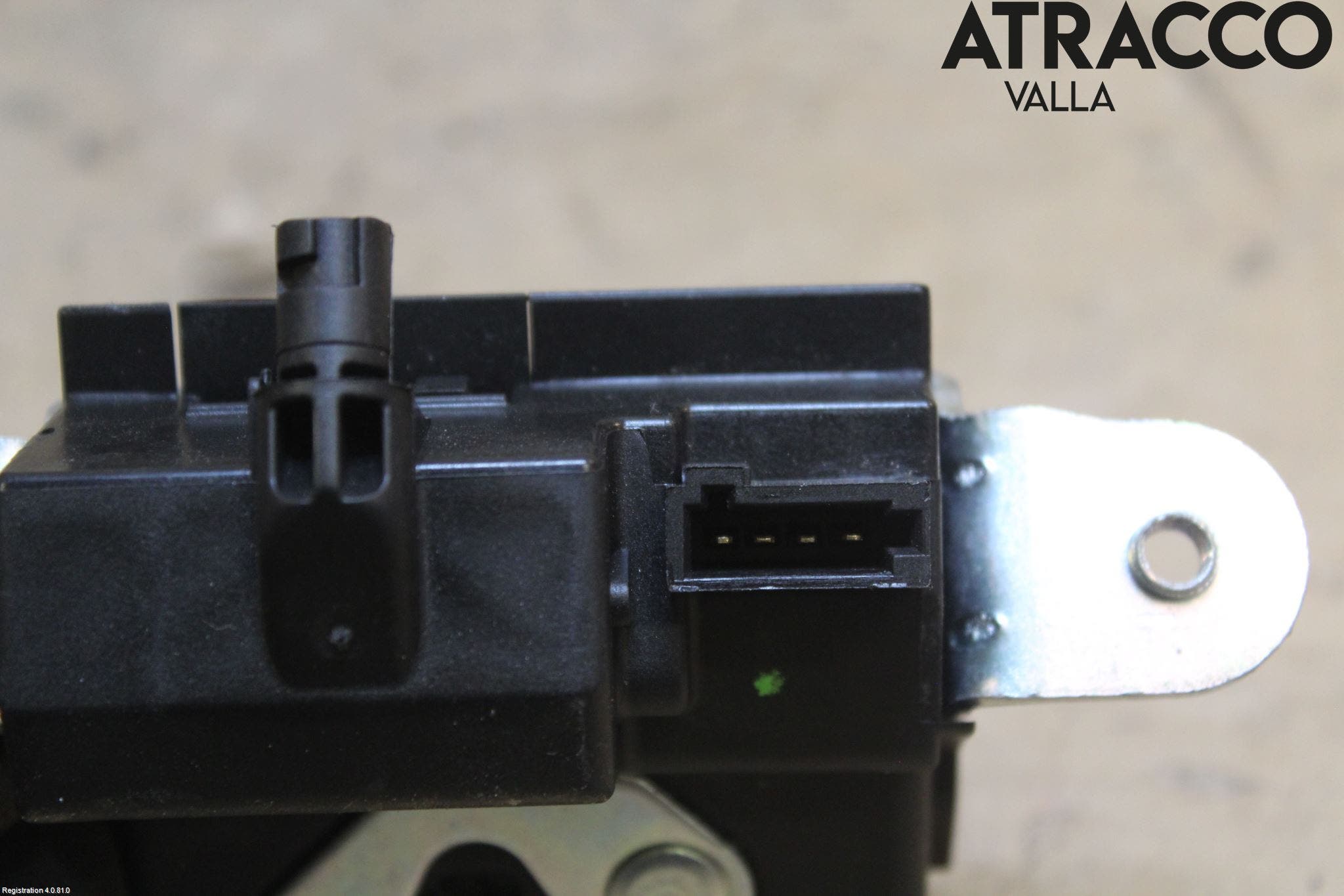 Opel ASTRA K 16-22 Låskista Baklucka