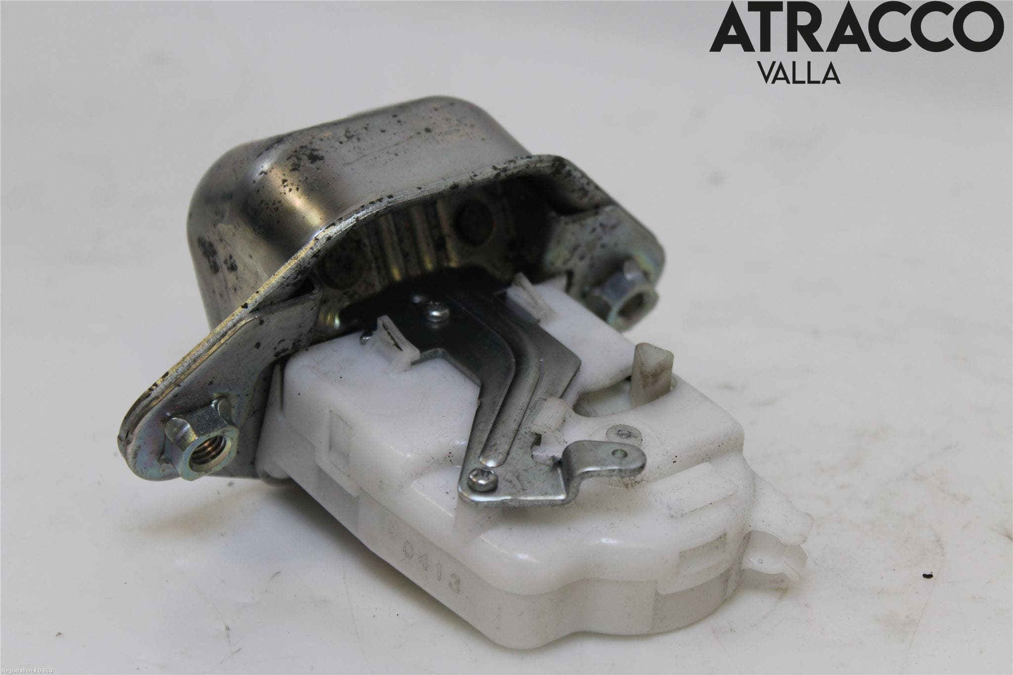 Subaru OUTBACK 10-15 Låskista Baklucka