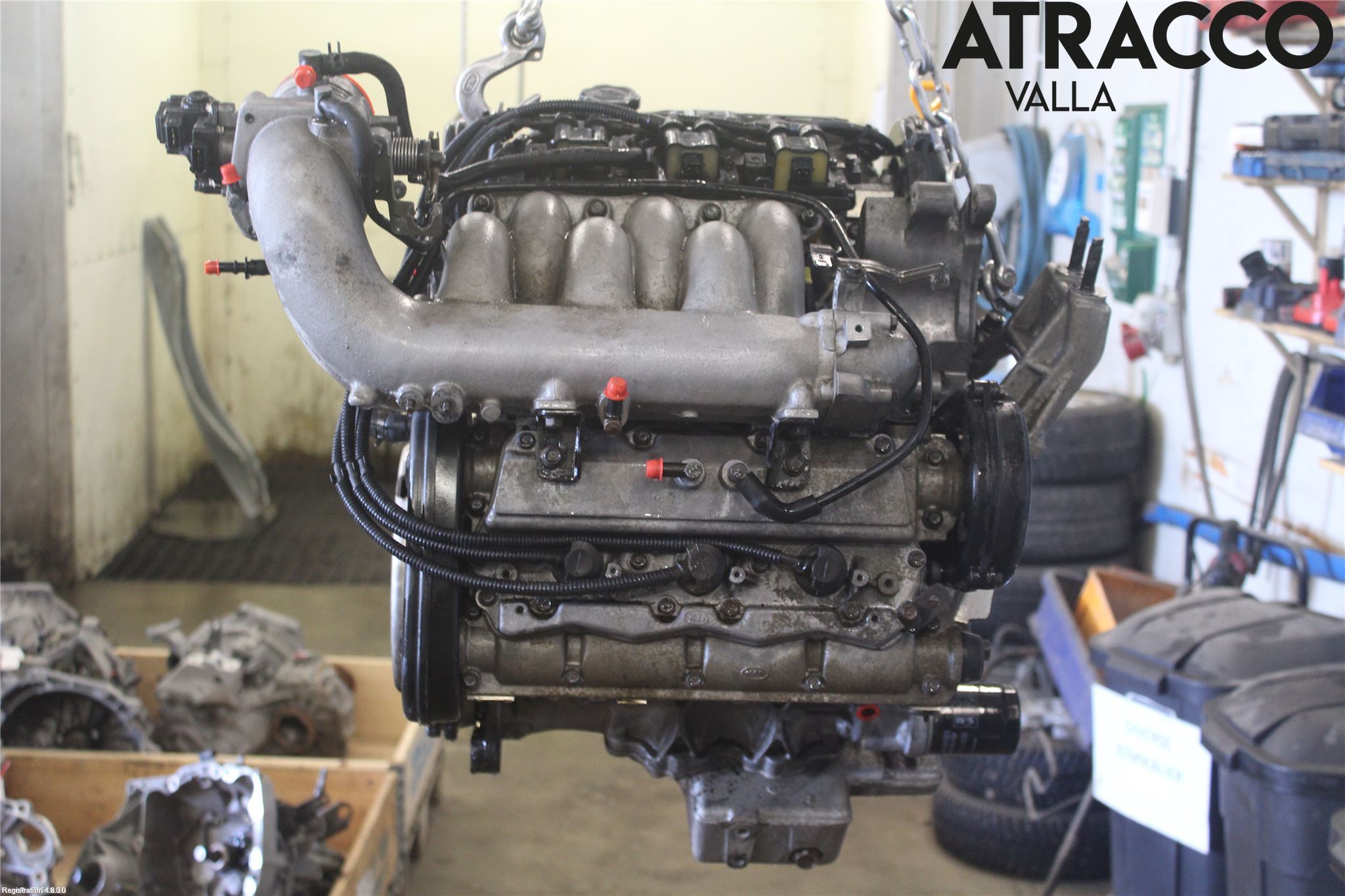 Kia CARNIVAL Motor Bensin