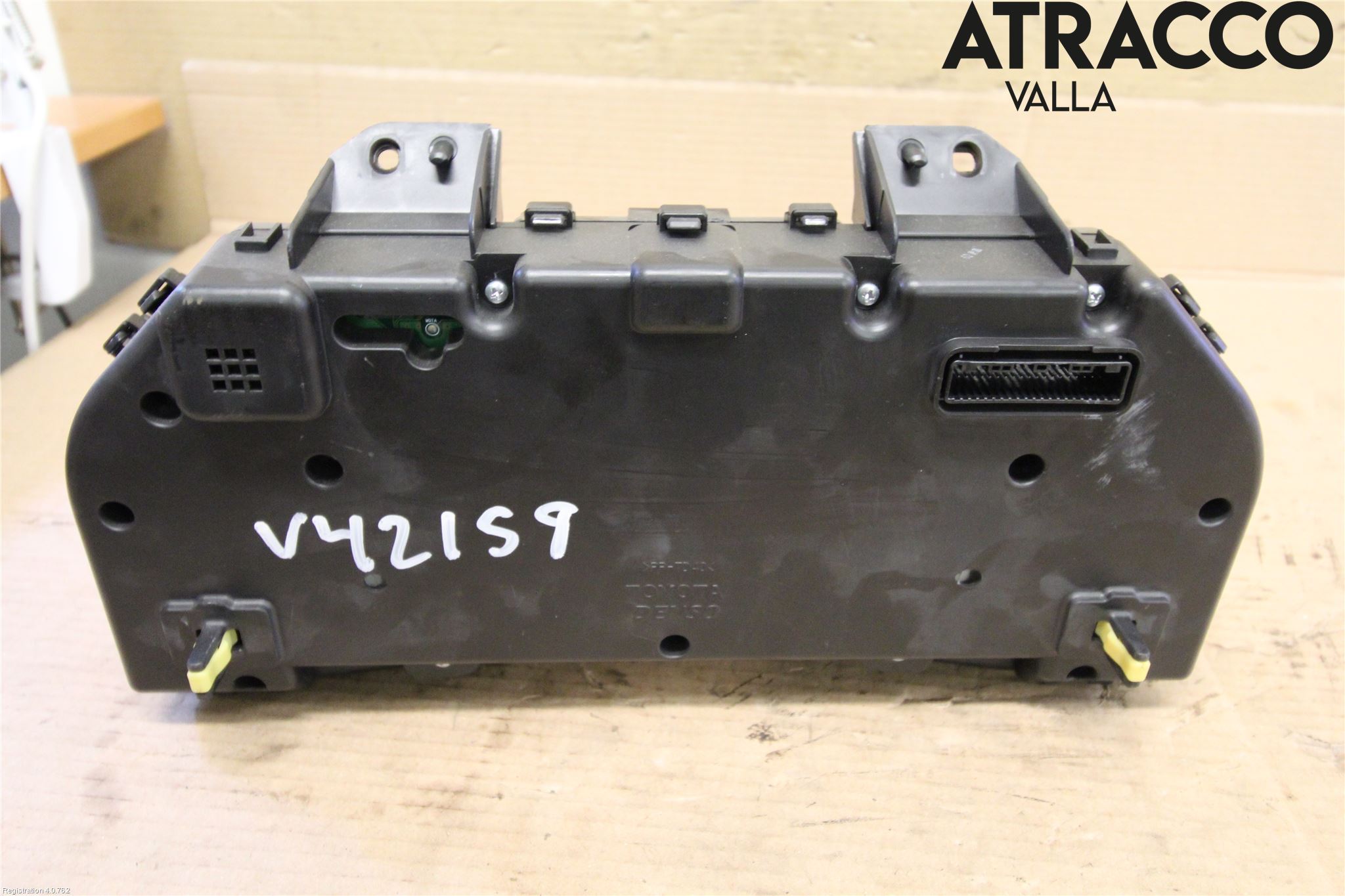 Toyota AVENSIS 09-15 Instrument Komb