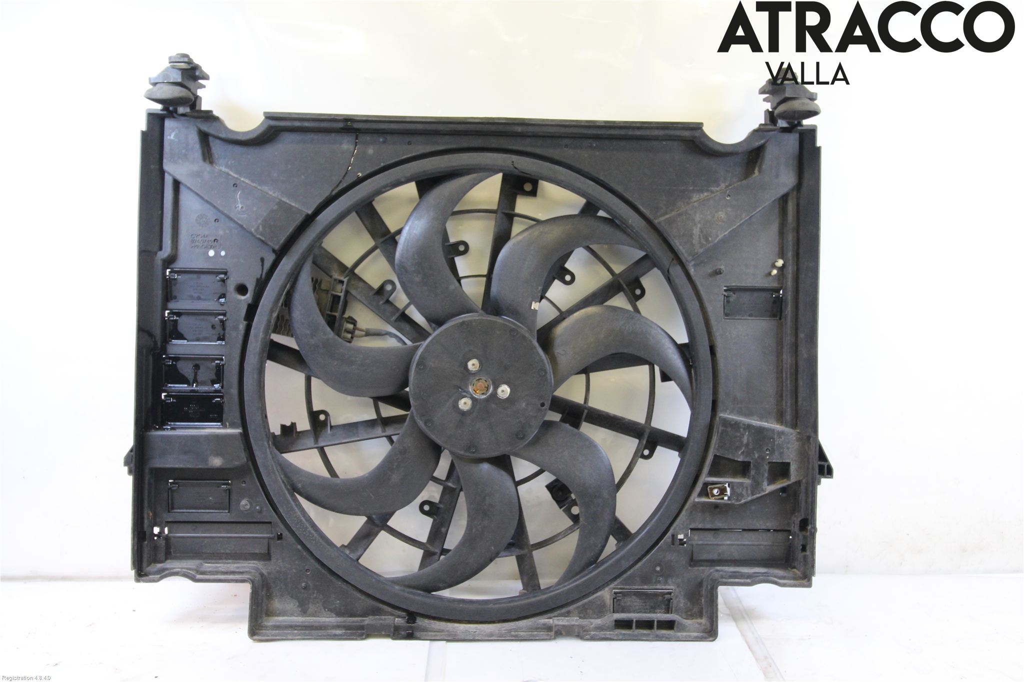 Jaguar F-PACE Kylfläkt El