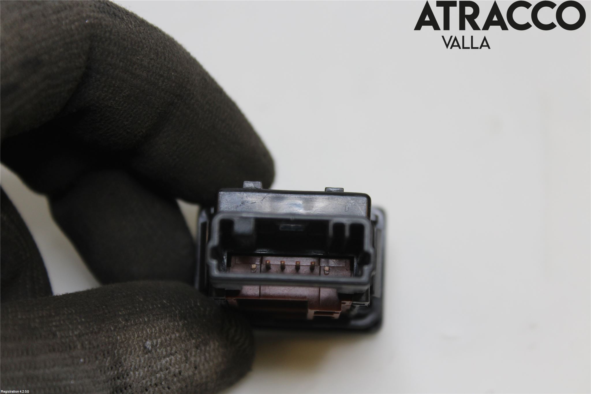 Toyota AURIS 07-09 Strömställare Antisladd