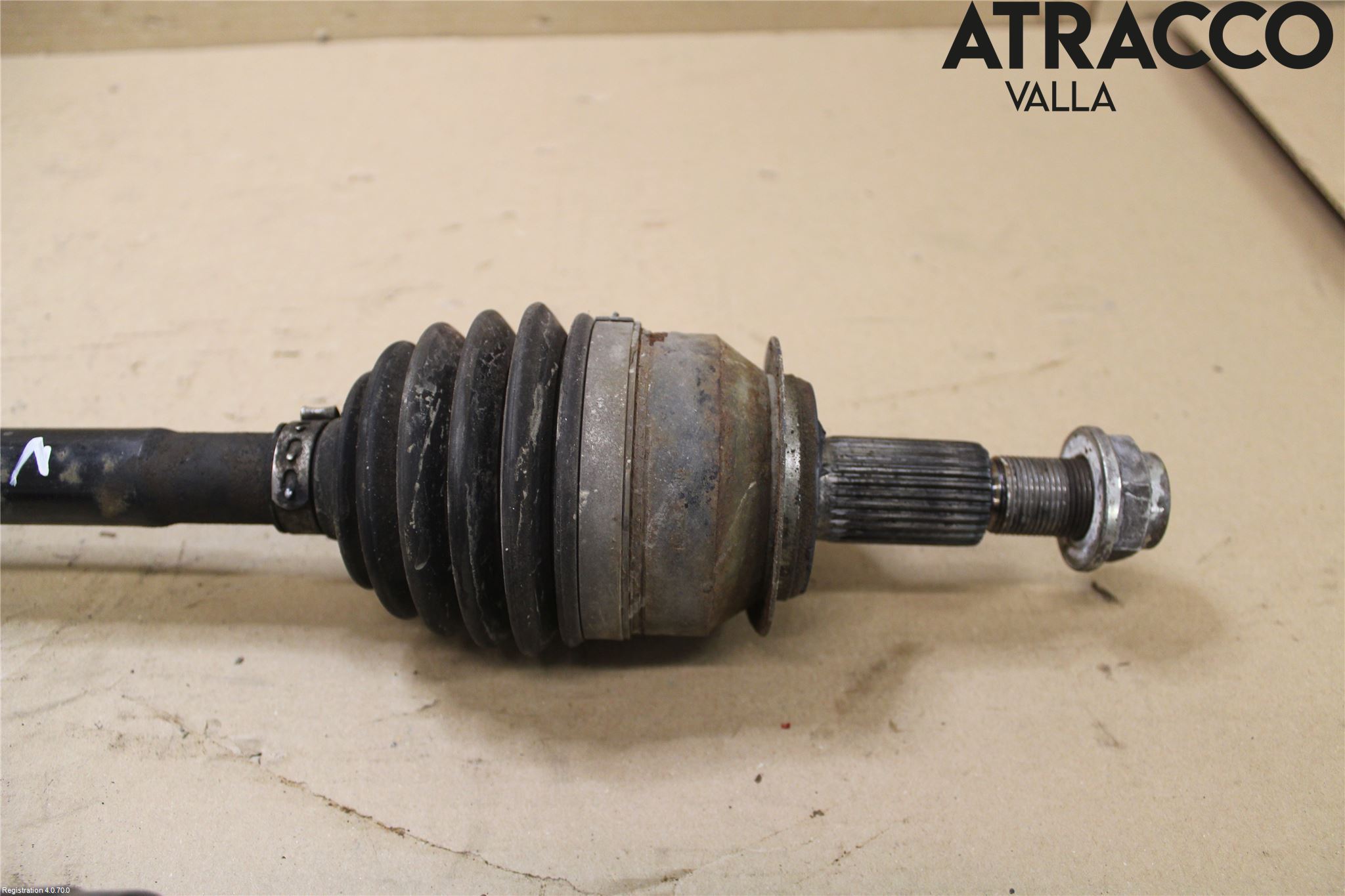 Mazda 3 III 14-19 Drivaxel Fram Vänster