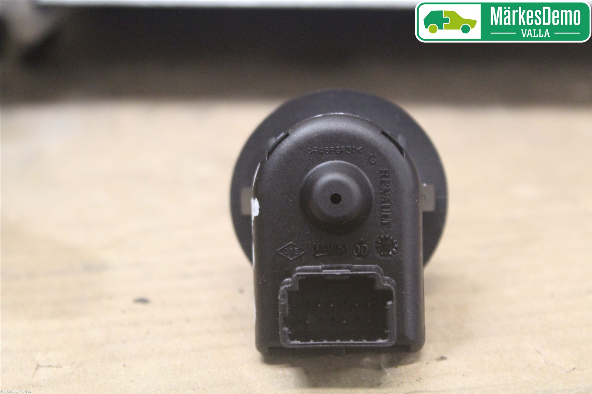 Renault CLIO IV 12-16 Strömställare Spegel