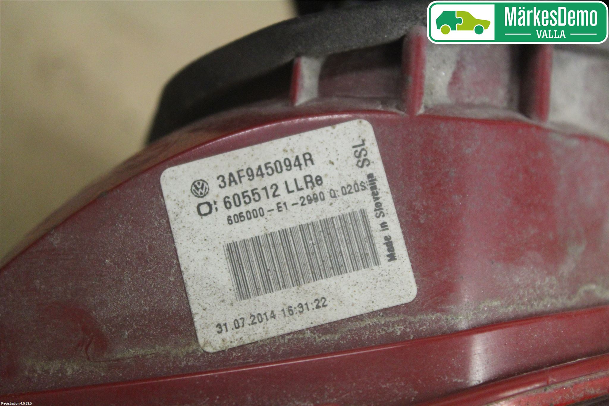 Volkswagen VW PASSAT 11-14 Bakljus Lucka Hö
