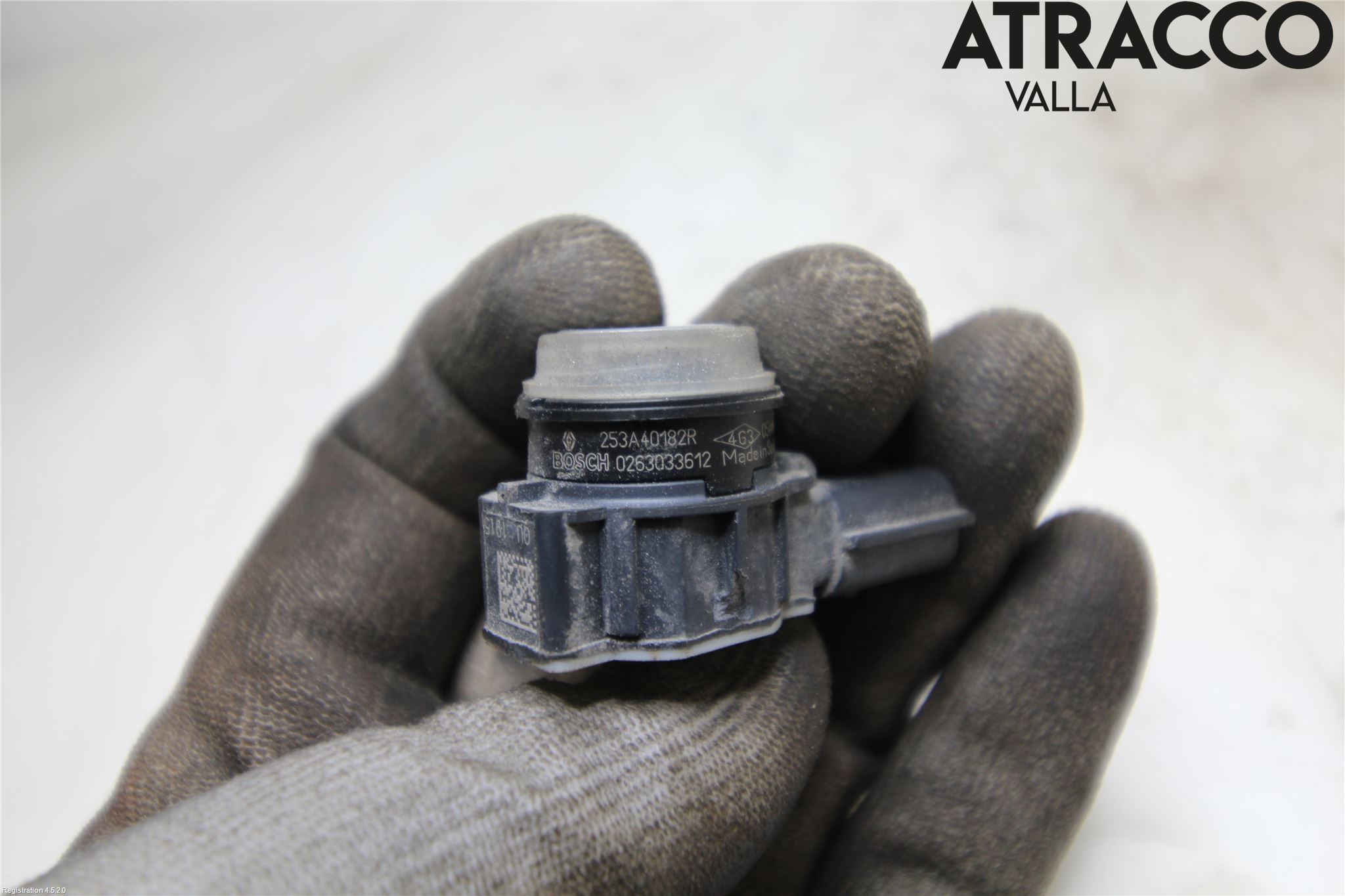 Renault CLIO IV 16-19 Parkeringshjälp Backsensor