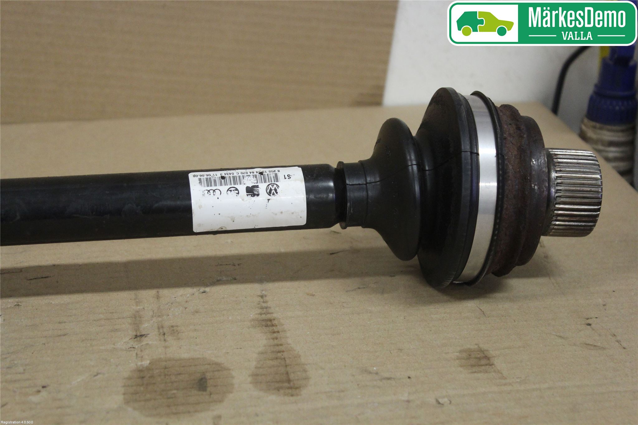 Audi A4/S4 08-11 Drivaxel Bak Vänster