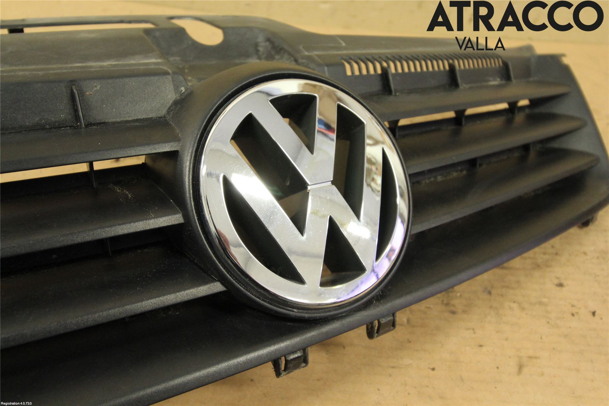 Volkswagen VW POLO 02-05 Grill Komp