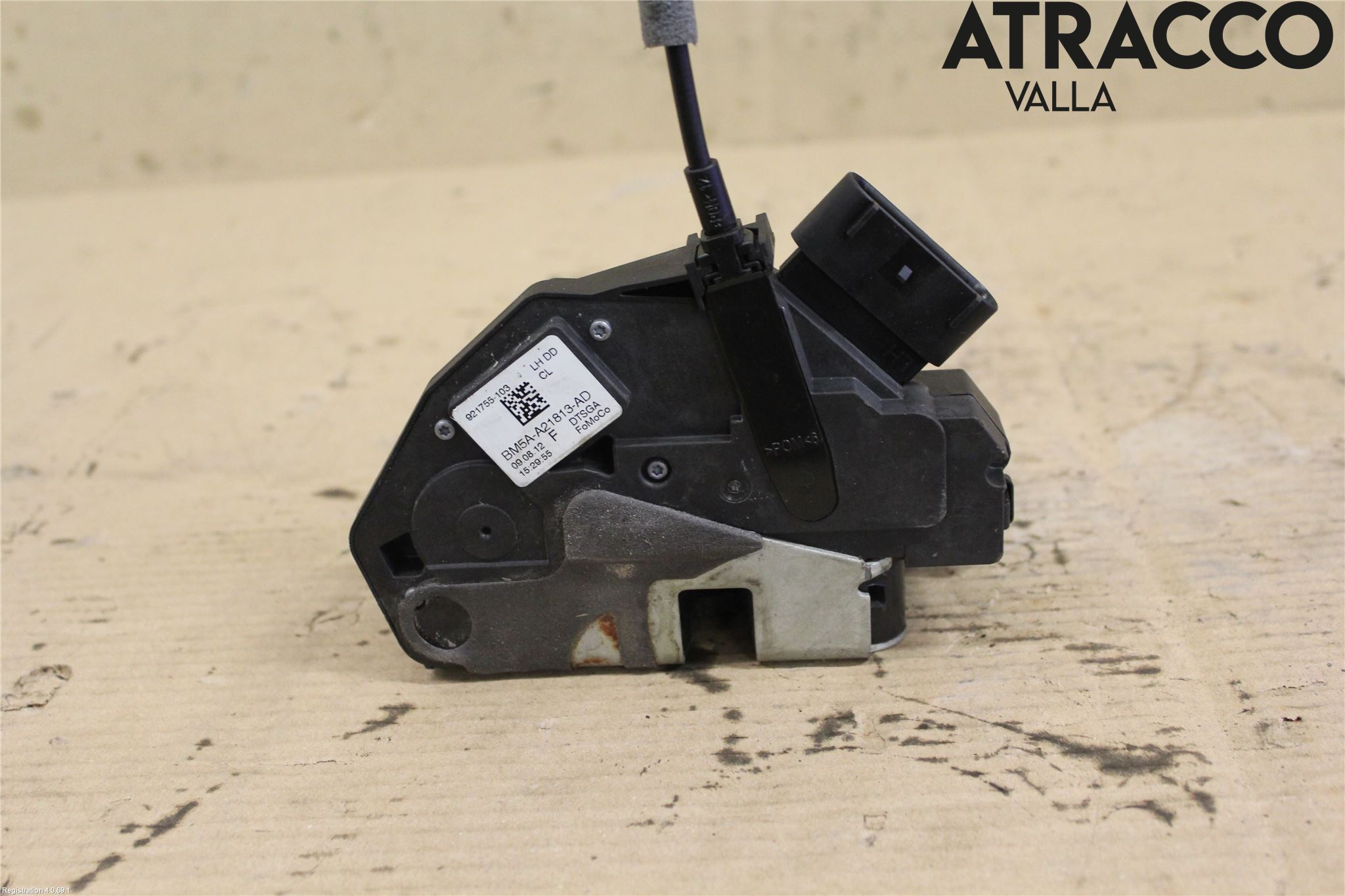 Ford FOCUS 11-14 Låskista-Dörrlås