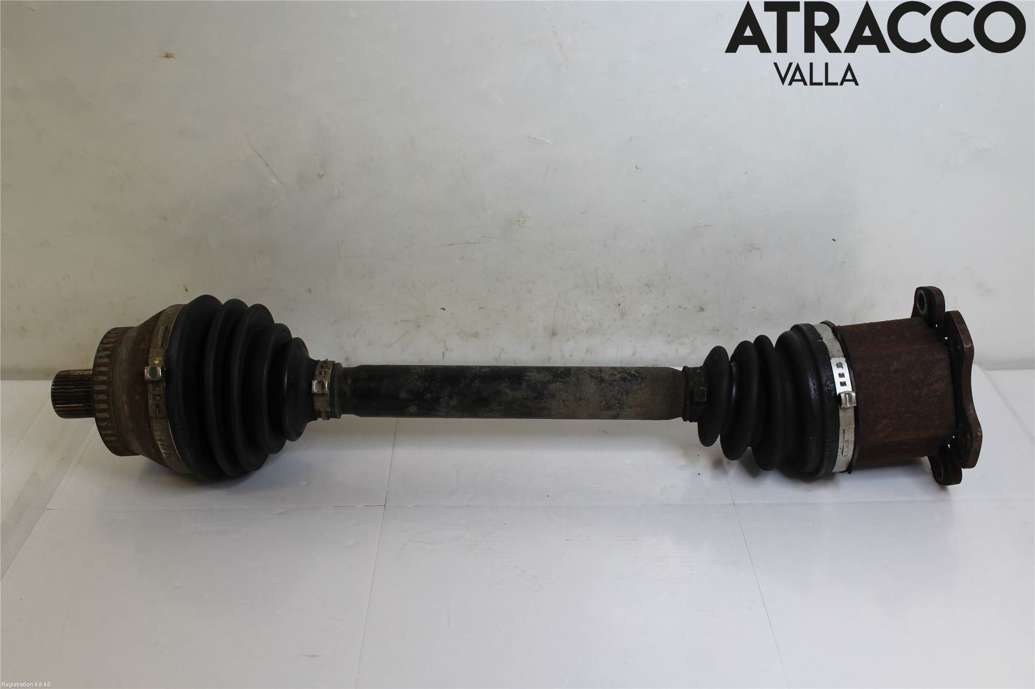 Audi A4/S4 05-07 Drivaxel Fram Vänster