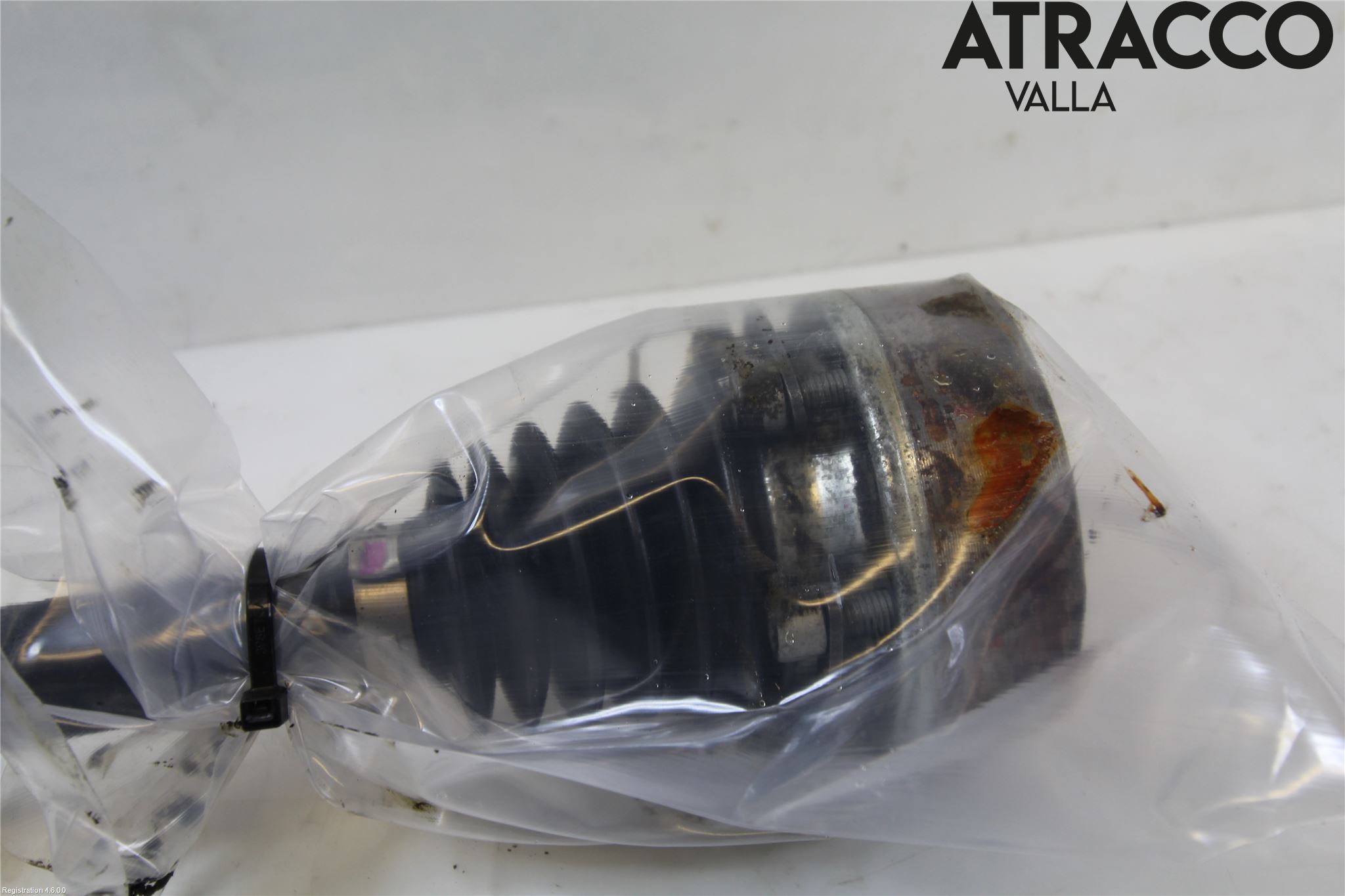 Volkswagen VW GOLF VI 09-13 Drivaxel Fram Vänster