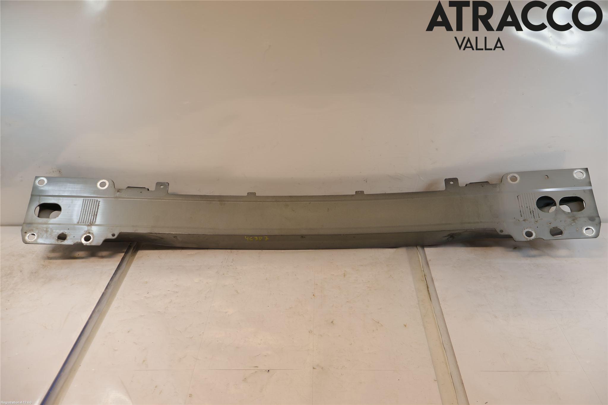 Volvo V70 08-13 Stötfångarbalk Fram