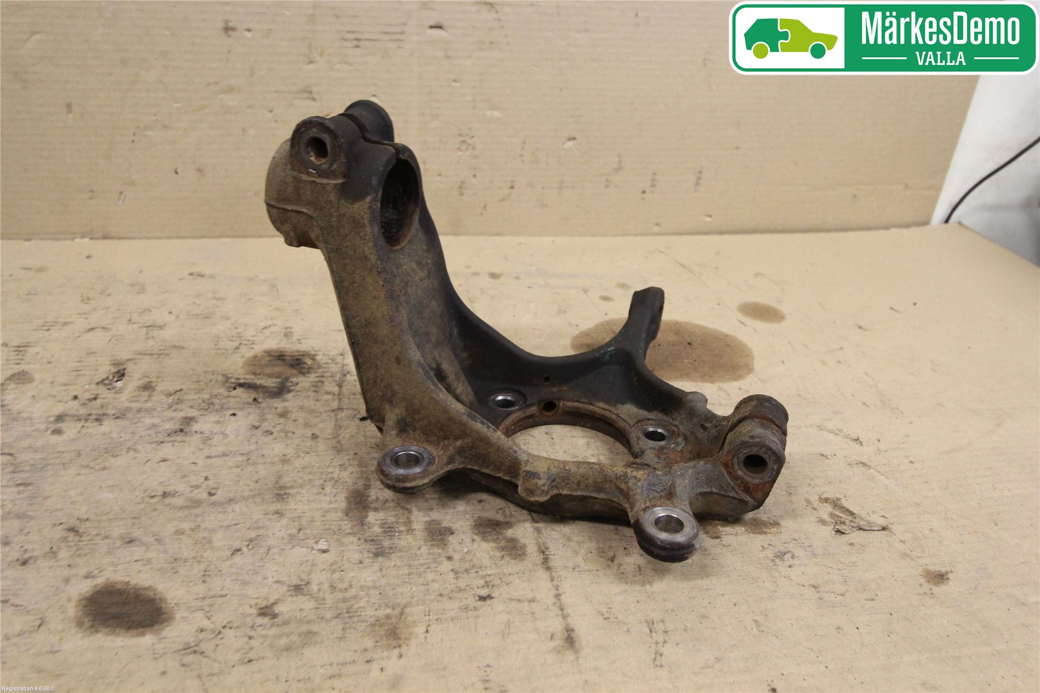 Nissan QASHQAI 14-17 Styrspindel Lagerhus Hö