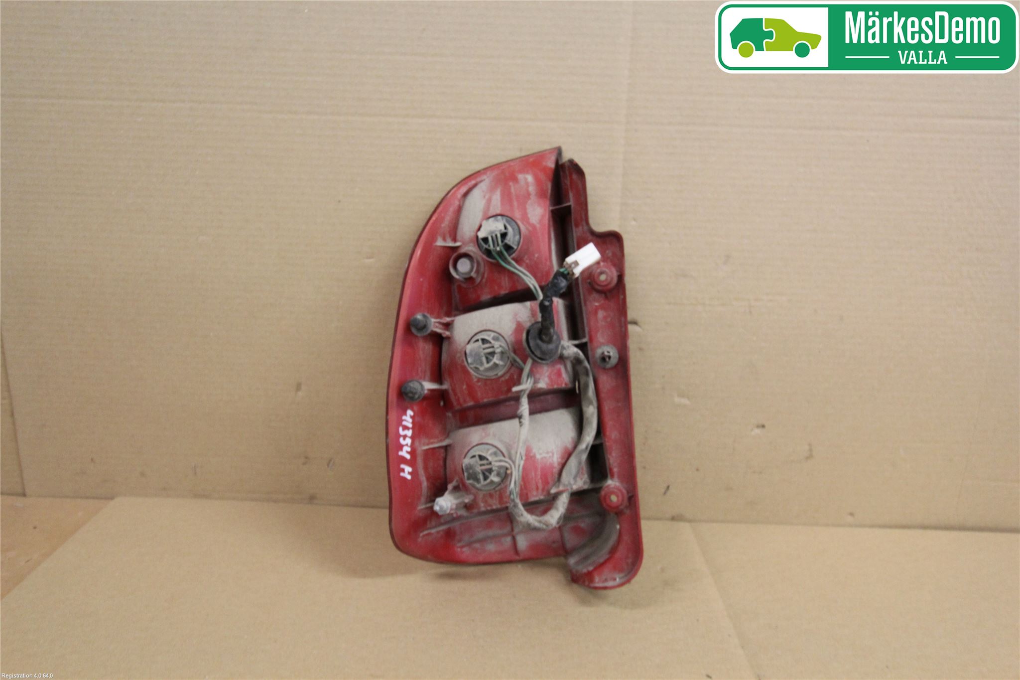 Mitsubishi SPACE STAR 98-05 Bakljus Höger