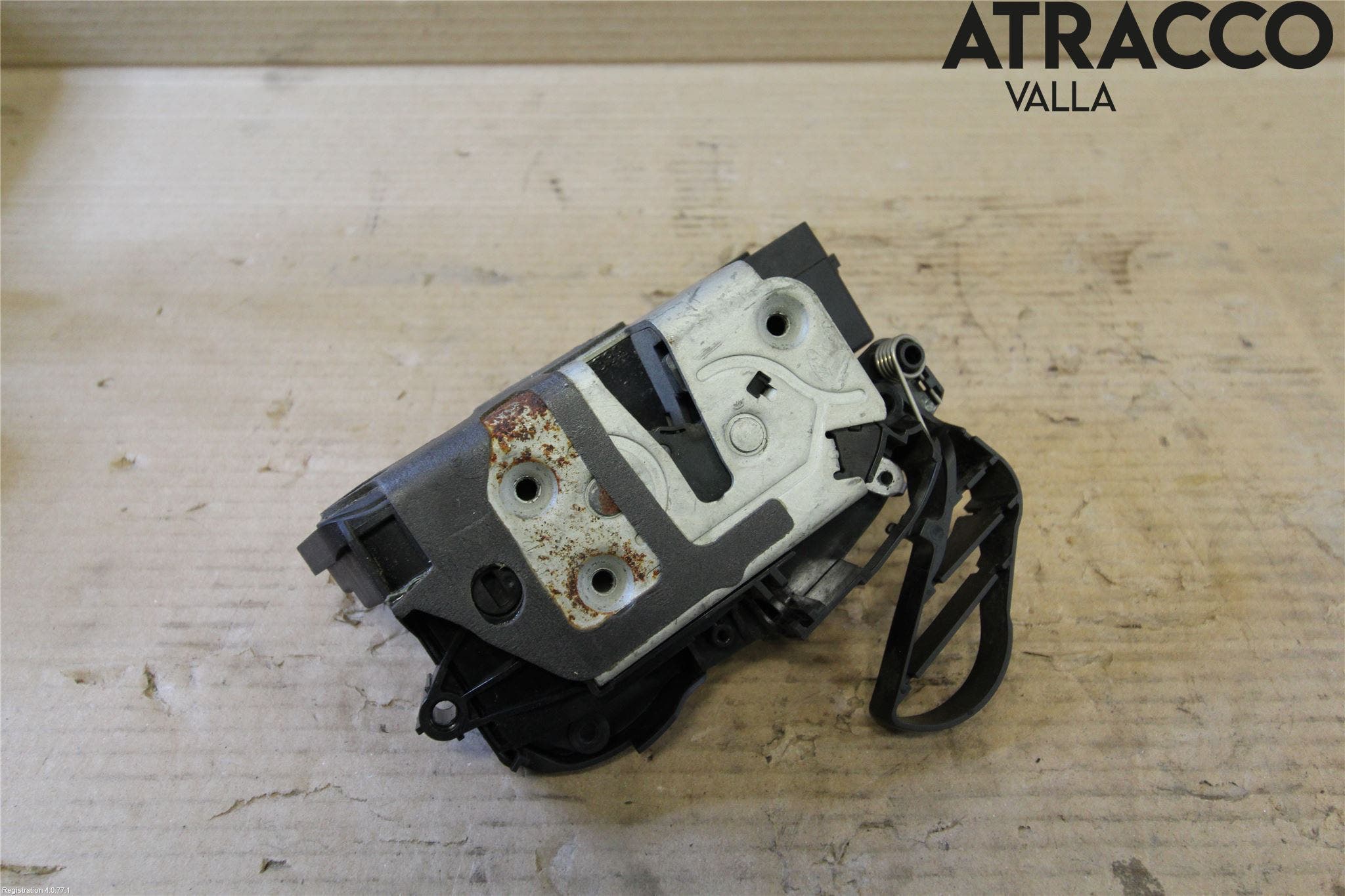 Ford FOCUS 11-14 Låskista-Dörrlås