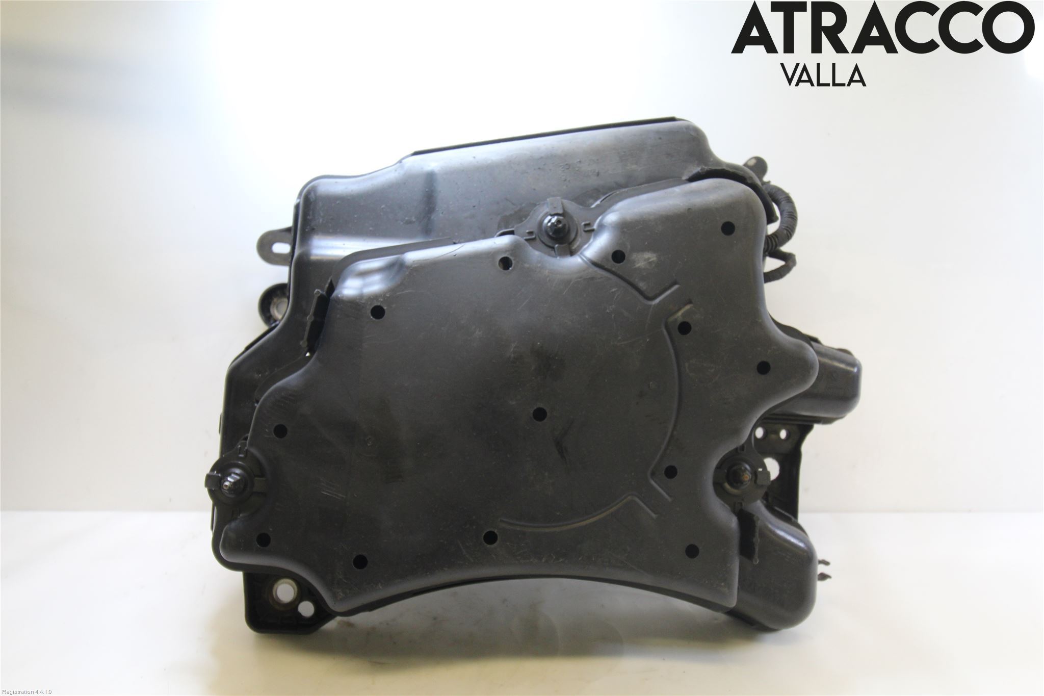 Volkswagen VW GOLF / E-GOLF VIII 20- Adblue Tank