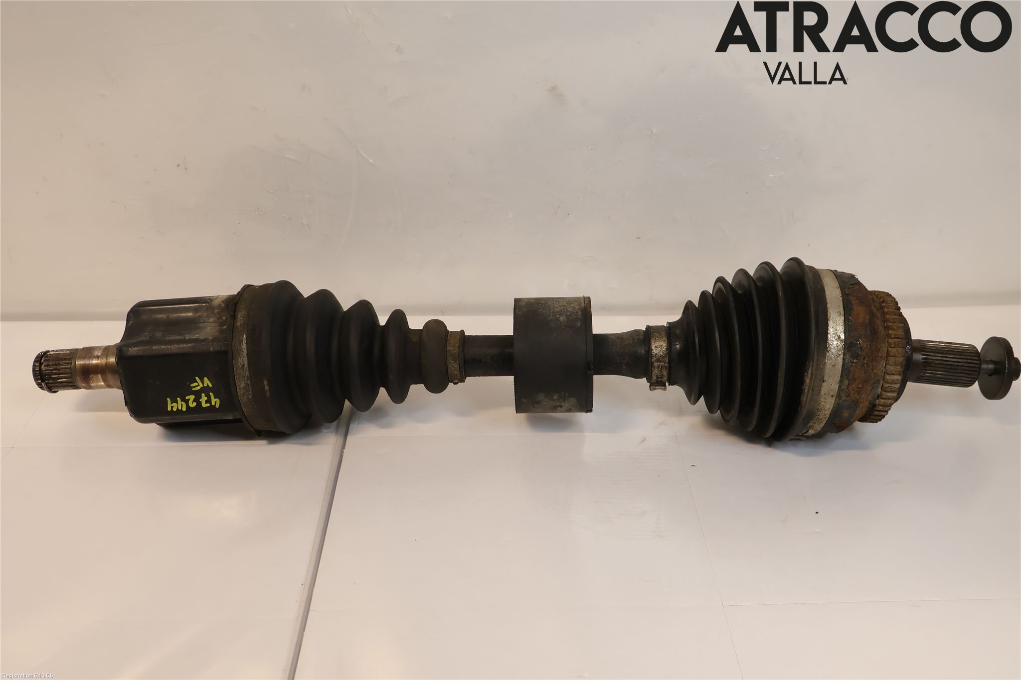 Volvo XC70 05-07 Drivaxel Fram Vänster