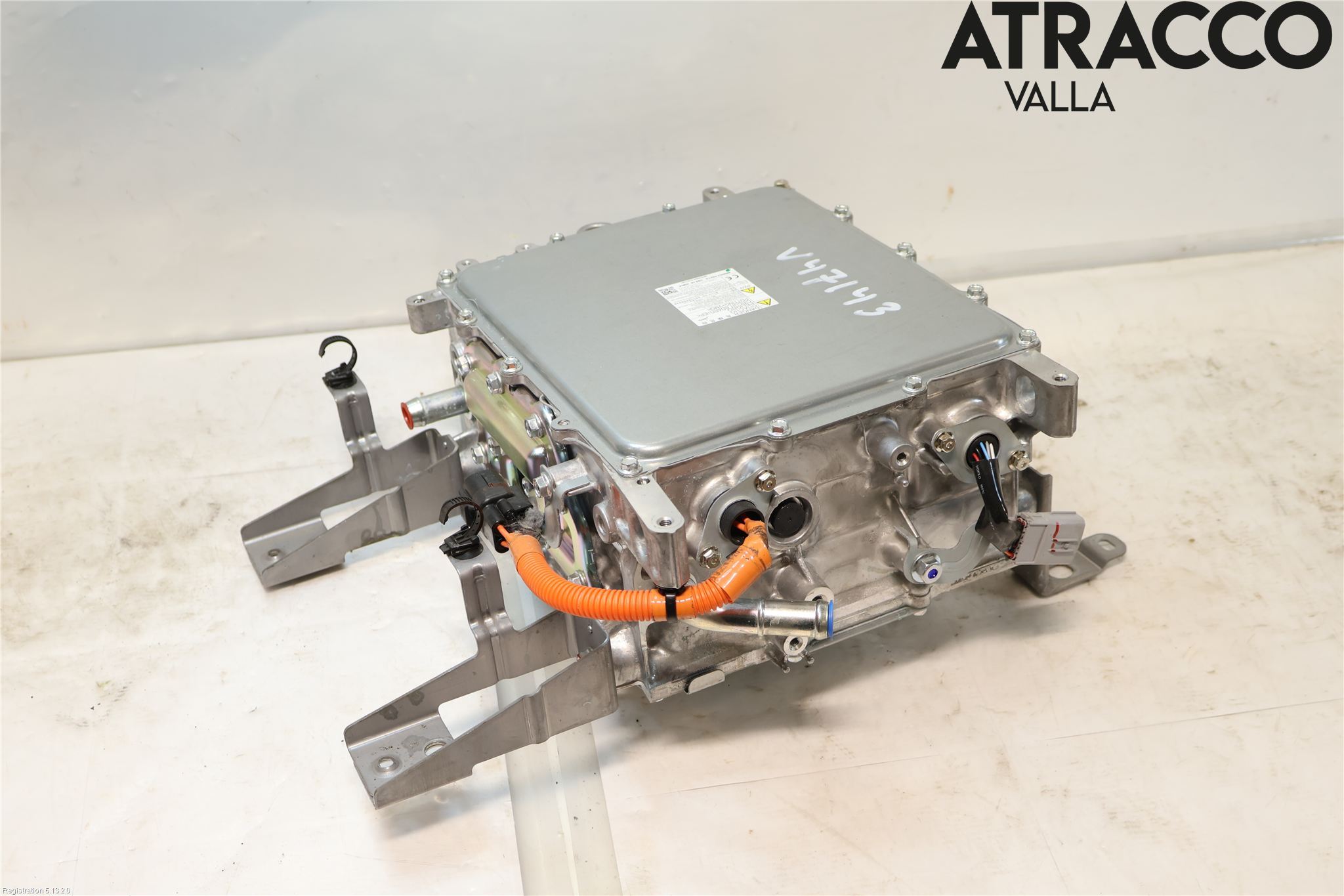 Mitsubishi OUTLANDER 13-21 Batteriladdare Högspänning