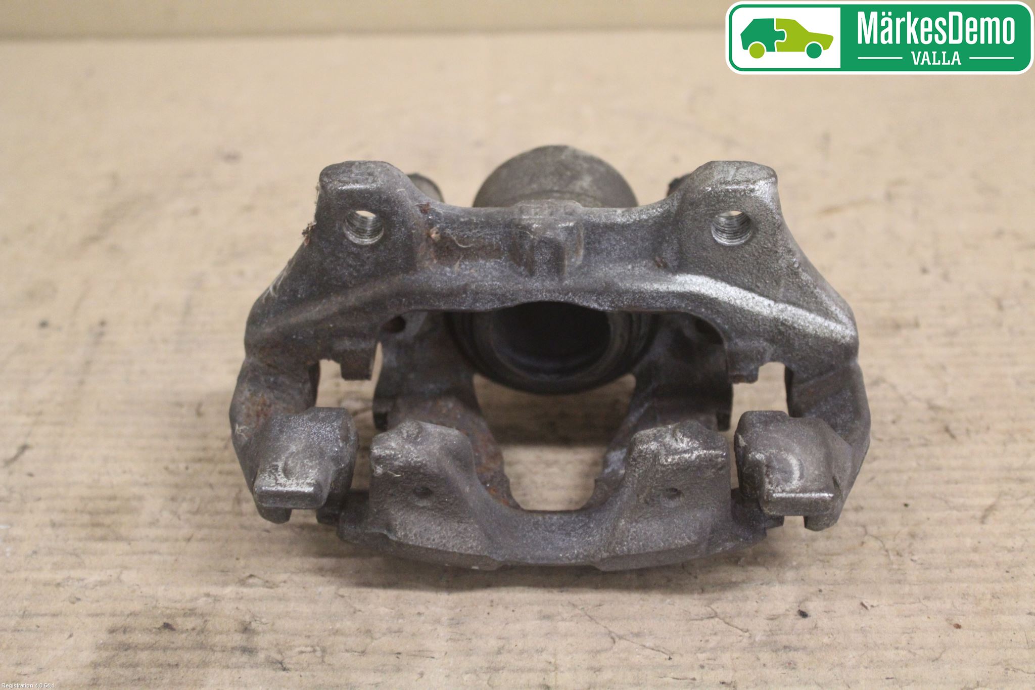 Renault CLIO IV 12-16 Bromsok Fram Höger
