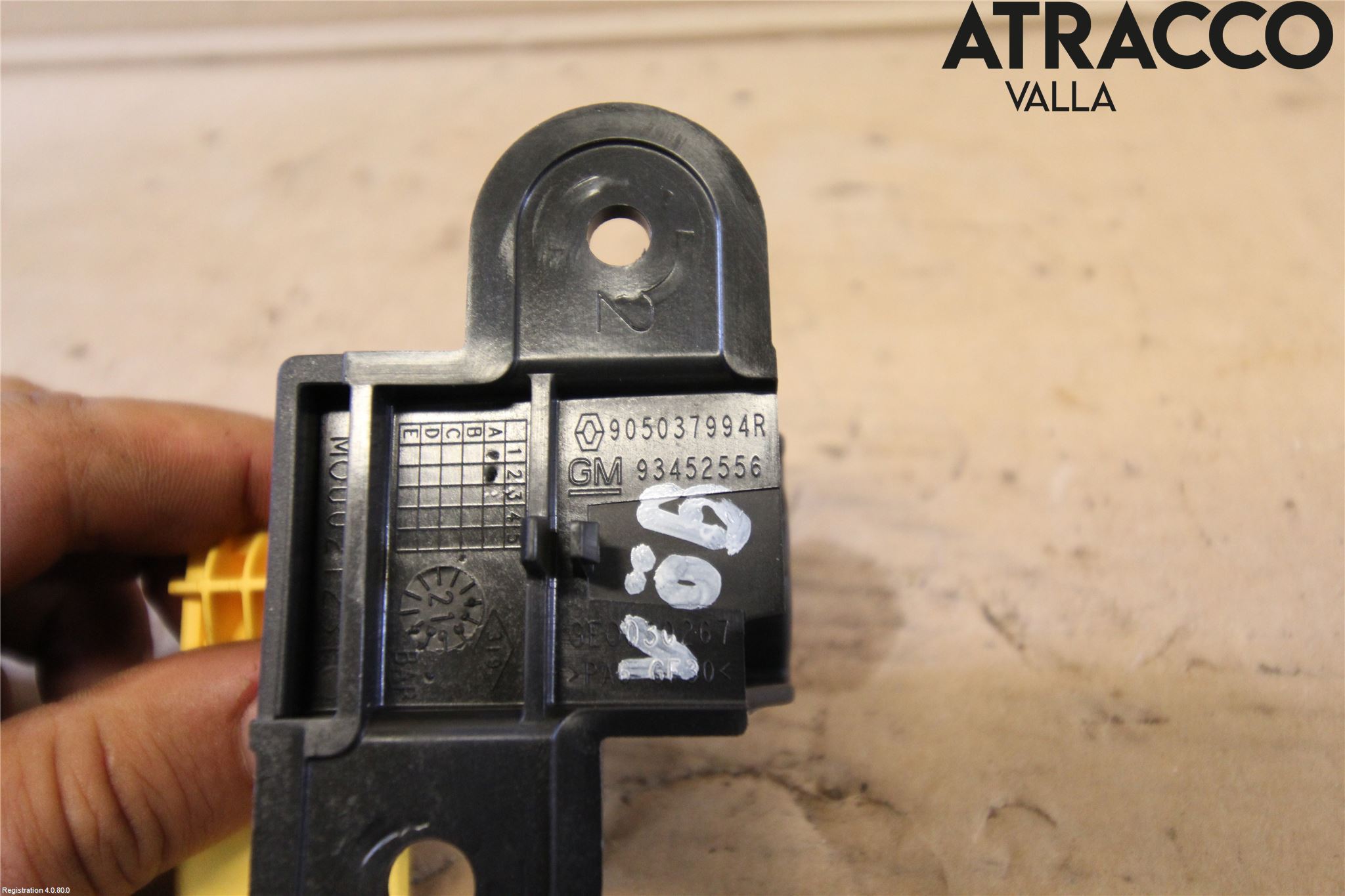 Renault TRAFIC/E-TECH 15- Lås-Bakluckelås